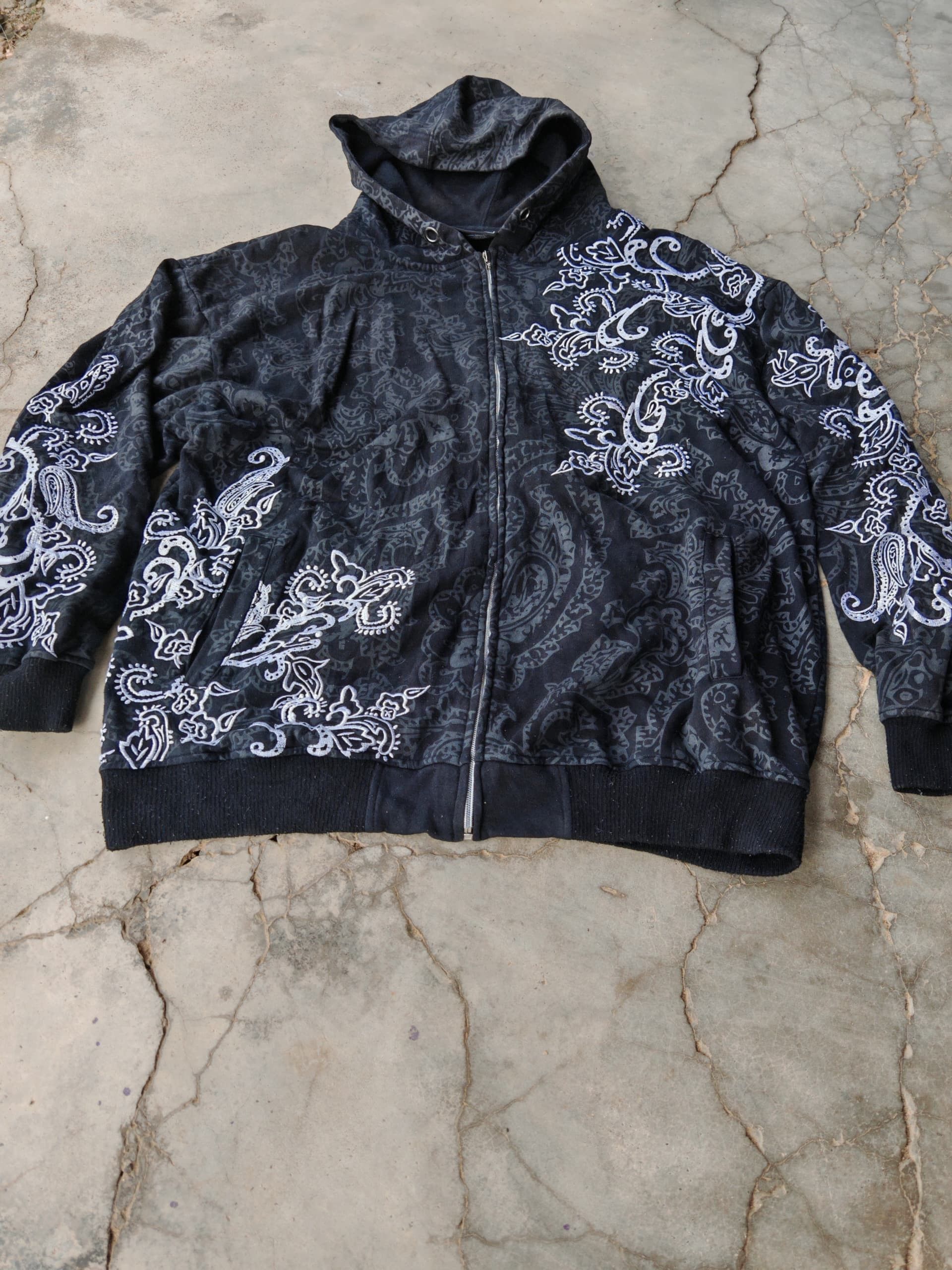 Christian Audigier 🔥Rare Vintage Victorious Embroidery Ed Hardy Style Hoodie Size US XXL / EU 58 / 5 - 2 Thumbnail