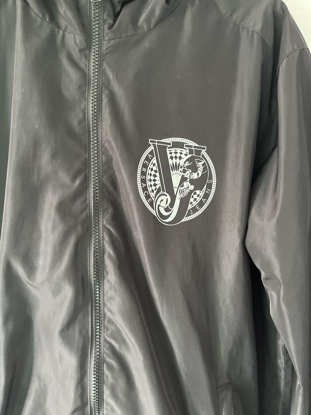 Versace Jeans Couture Versace Jeans windbreaker reversible Size US L / EU 52-54 / 3 - 3 Thumbnail