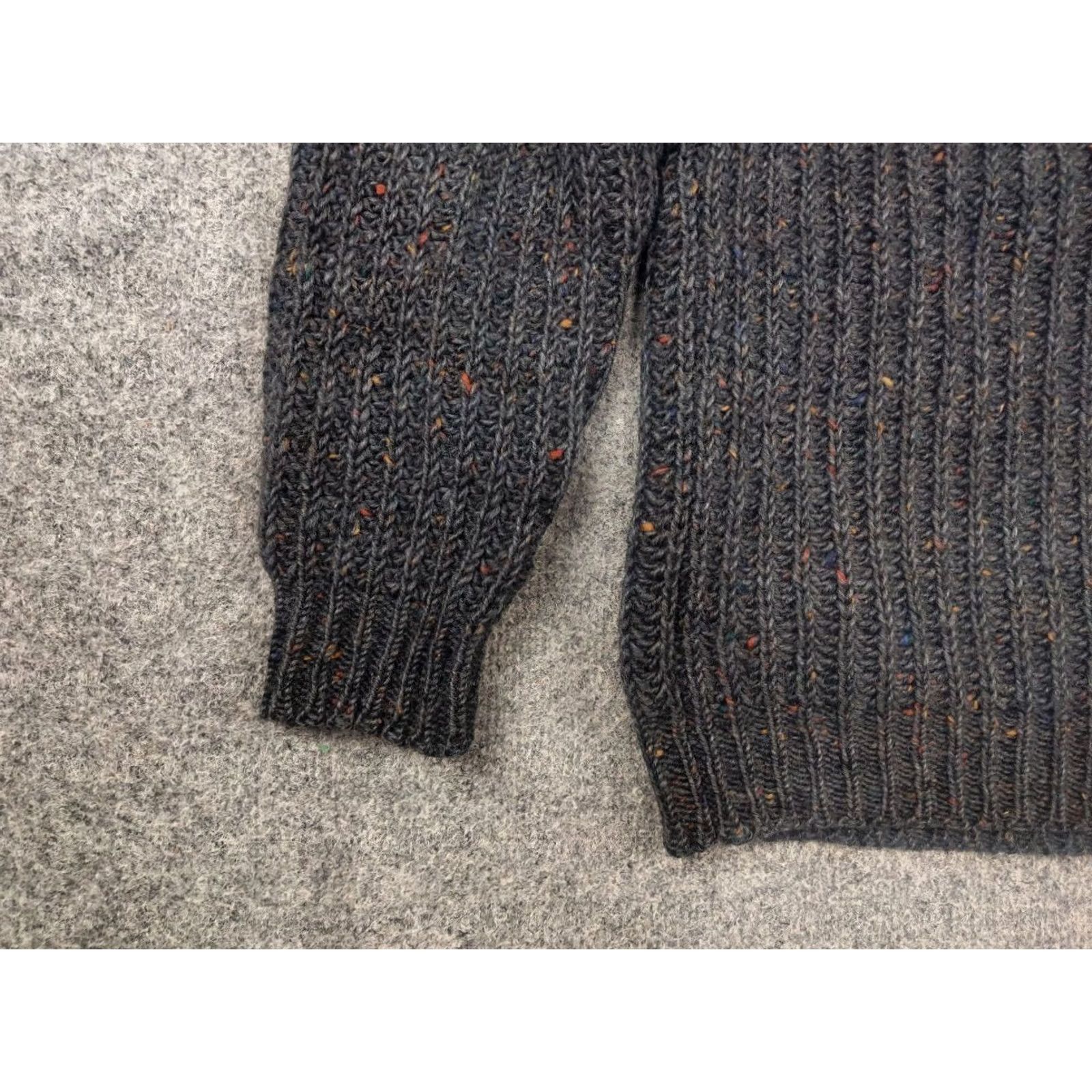 Vintage VINTAGE Donegal Woollen Sweater Fisherman Gray Wool Crew Neck Men S 80s Knit Cable-Knit Pullover Size US S / EU 44-46 / 1 - 4 Thumbnail