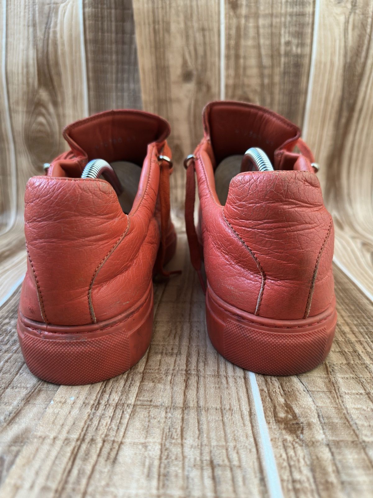 Balenciaga 🔥BALENCIAGA ARENA RED LEATHER LOW TOP SNEAKERS Size US 9 / EU 42 - 13 Thumbnail