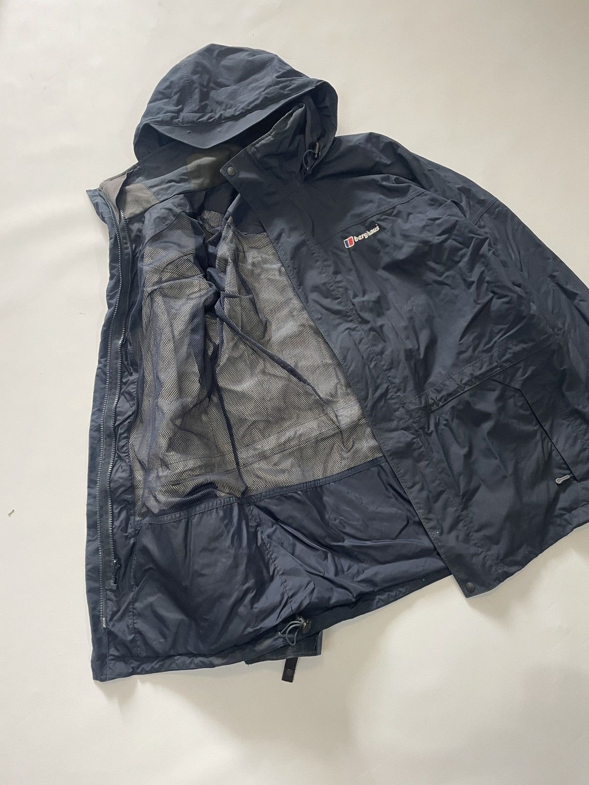 Berghaus Vintage Berghaus AQ2 Technical Shell – Terrace / Gorpcore 🌧️⚓️ Size US M / EU 48-50 / 2 - 1 Thumbnail