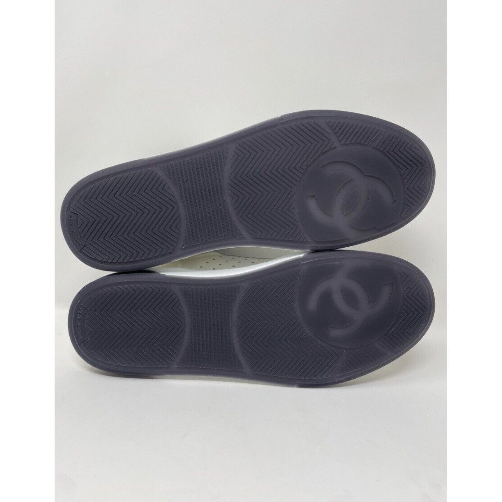 Chanel Chanel Grained Calfskin Fabric Womens Logo Sneakers 39 Size US 8 / IT 38 - 8 Thumbnail