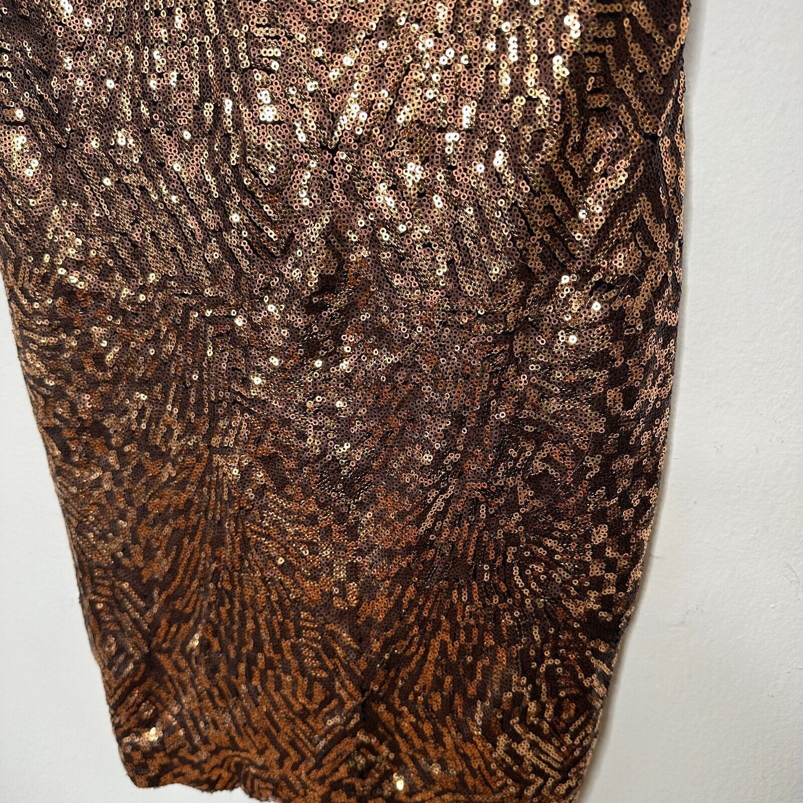 Bebe Bebe Copper Bronze Sequin Mini Dress Criss Cross Back Zip M Size M / US 6-8 / IT 42-44 - 6 Thumbnail