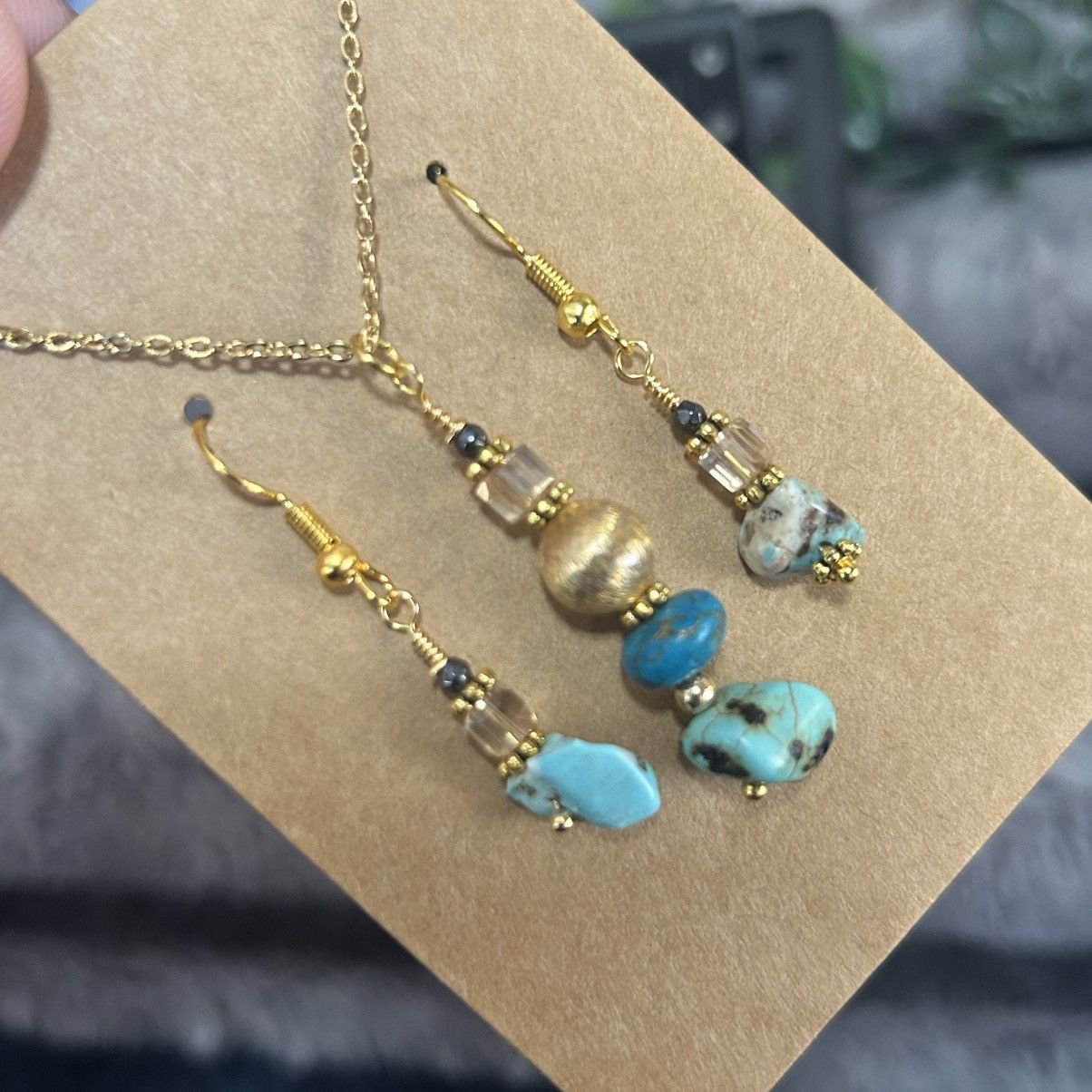 Handmade Handcrafted elegant genuine turquoise hematite necklace set Size ONE SIZE - 1 Thumbnail