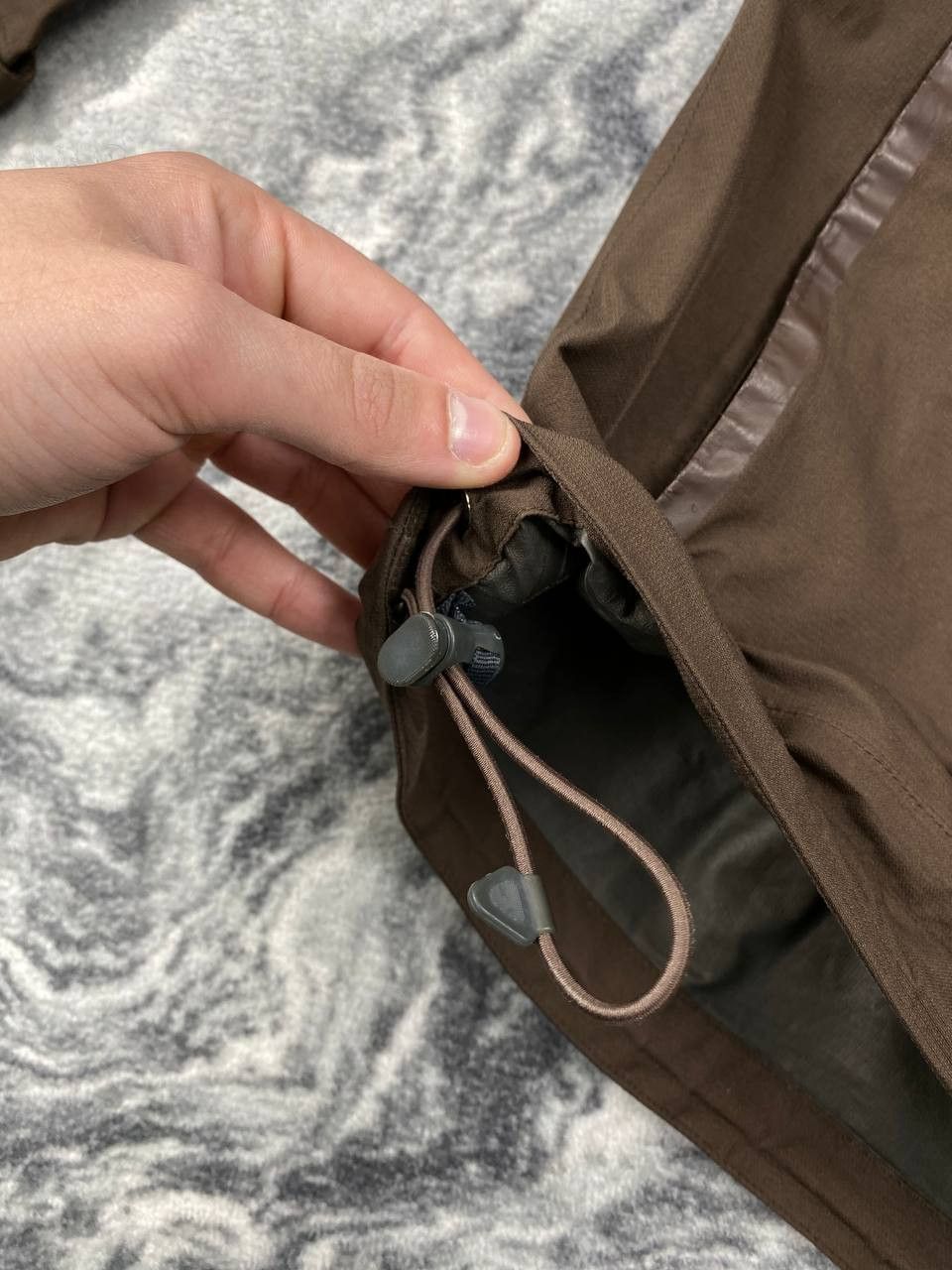 Nike ACG Nike ACG Gore-Tex Windbreaker Light Jacket Men Size S Brown Size US S / EU 44-46 / 1 - 12 Thumbnail