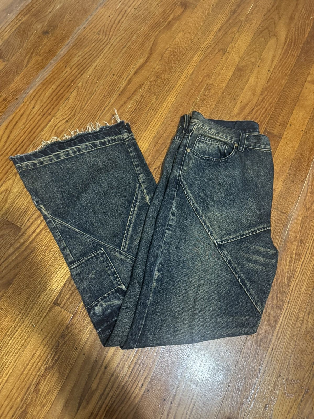 Japanese Brand Aprils Array A cut flared denim Size US 34 / EU 50 - 2 Thumbnail