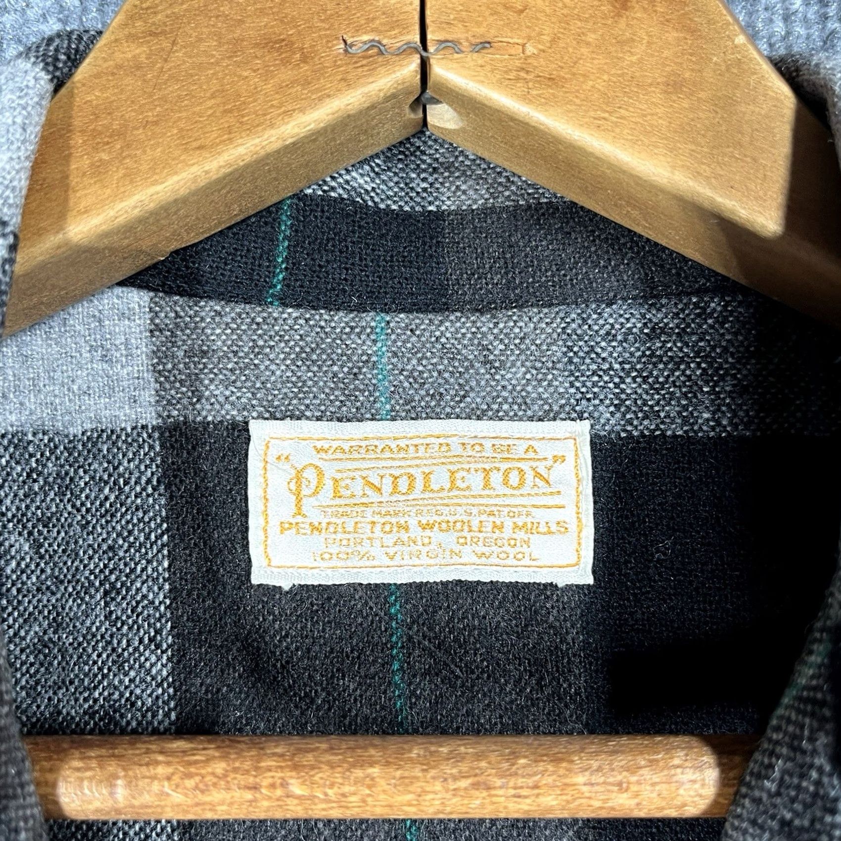 Pendleton VINTAGE Pendleton Jacket Shirt Womens L Black Wool Plaid 40s 50s 49er Shacket Rockabilly Decade 1950s Mens Womens Boys Girls Size L / US 10 / IT 46 - 3 Thumbnail