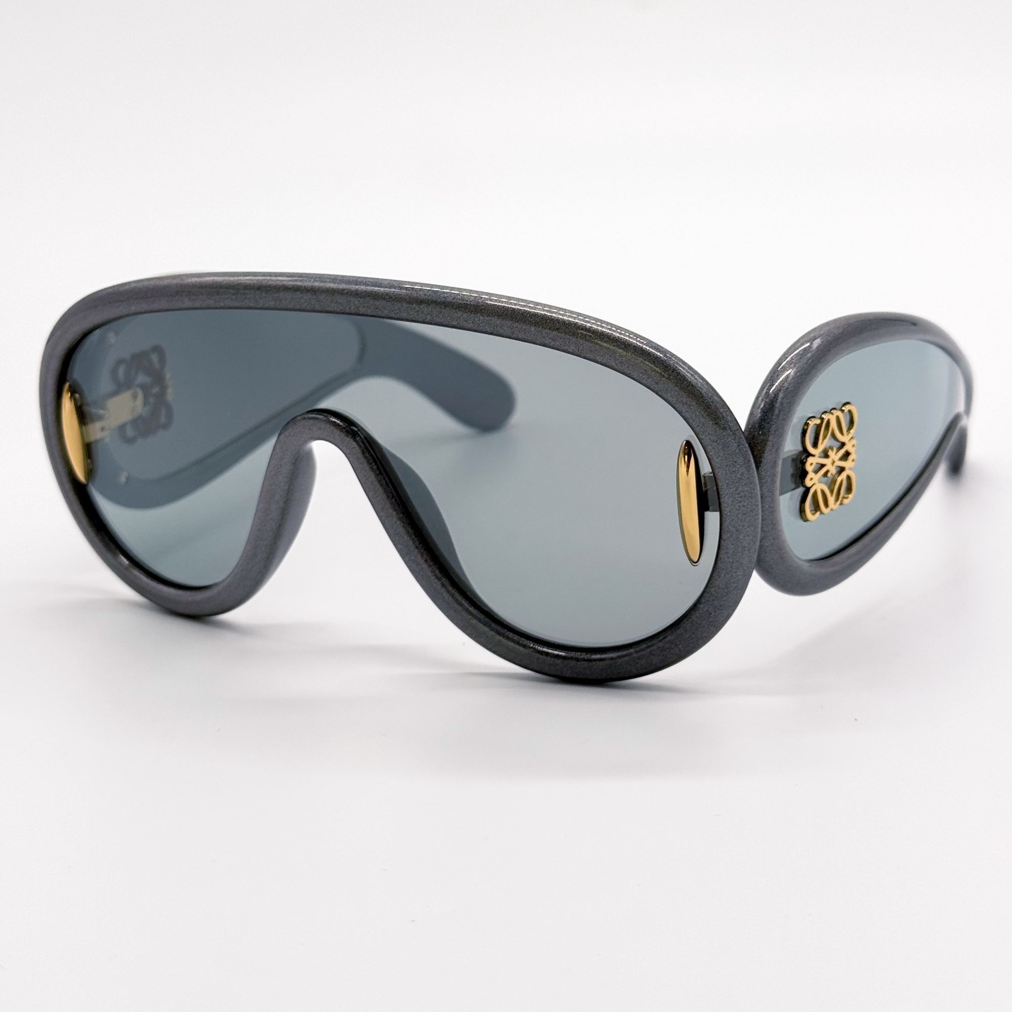 Loewe NEW LOEWE SUNGLASSES LW40108I 05X GRAY/BLUE UNISEX EYEWEAR Size ONE SIZE - 1 Thumbnail