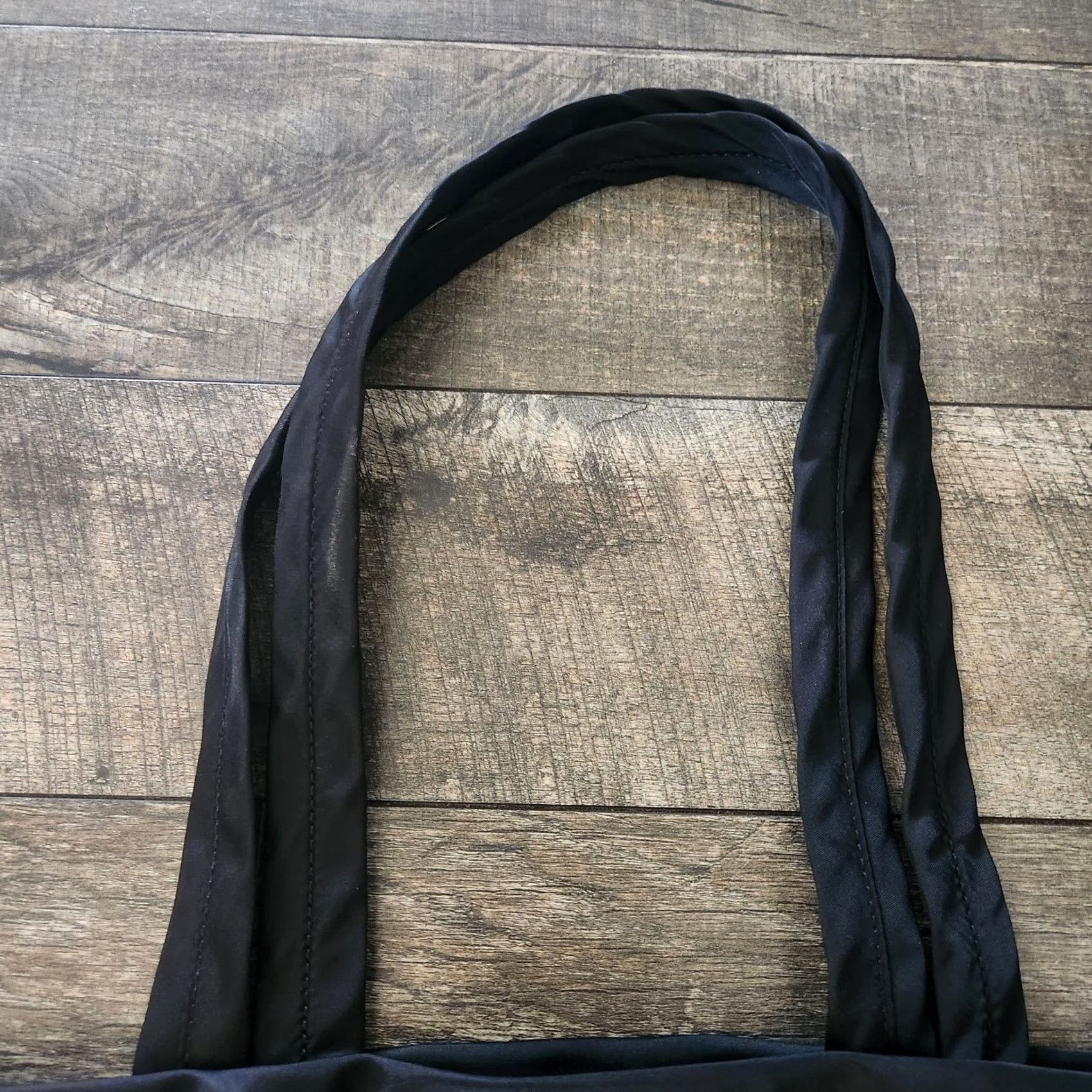 Lululemon Lululemon Easy As Sunday Tote Bag 18x4x17.5 Large Black Nylon Cinch Drawstring Tote Mens Womens Girls Boys Size ONE SIZE - 6 Thumbnail