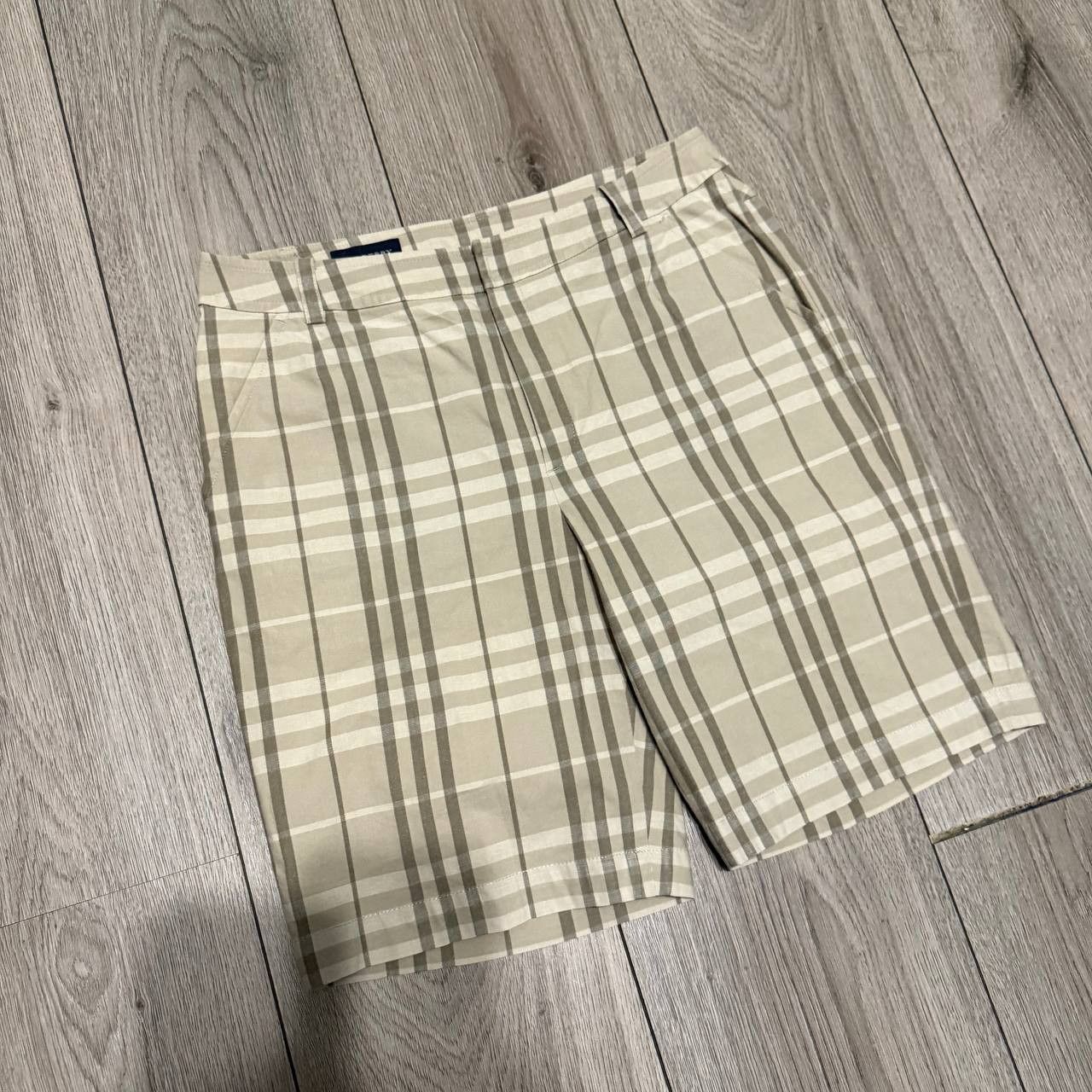 Burberry burberry golf shorts size 8 men Size US 28 / EU 44 - 2 Thumbnail