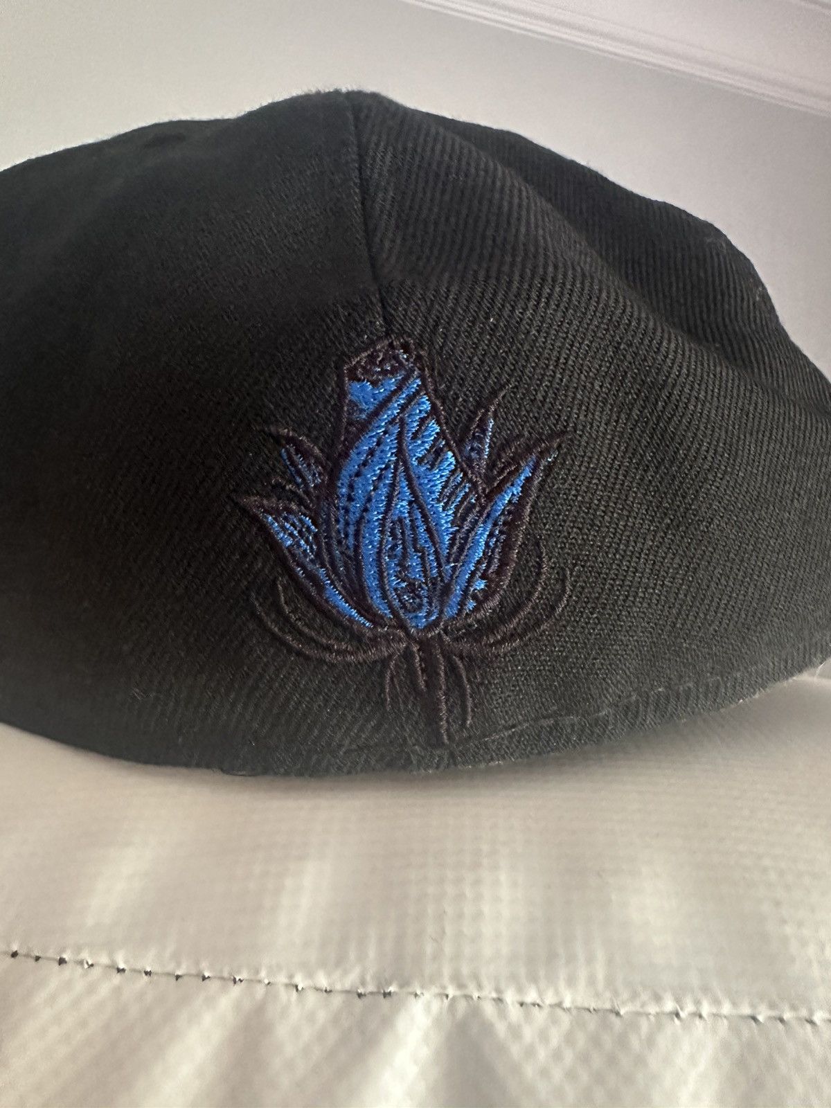 New Era Rare The Hundreds Jun Cha New Era 59Fifty Tattoo Art Lining Size ONE SIZE - 2 Thumbnail