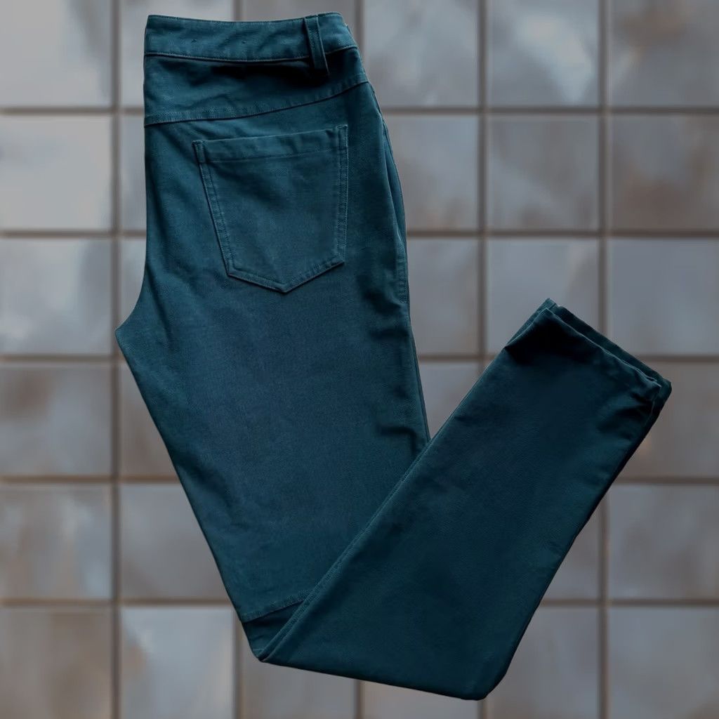 Lululemon Lululemon ABC Pants 32 Green Canvas Athleisure Golf Surge Commission Workwear Pants Regular 32 Green Mens Size US 32 / EU 48 - 1 Thumbnail