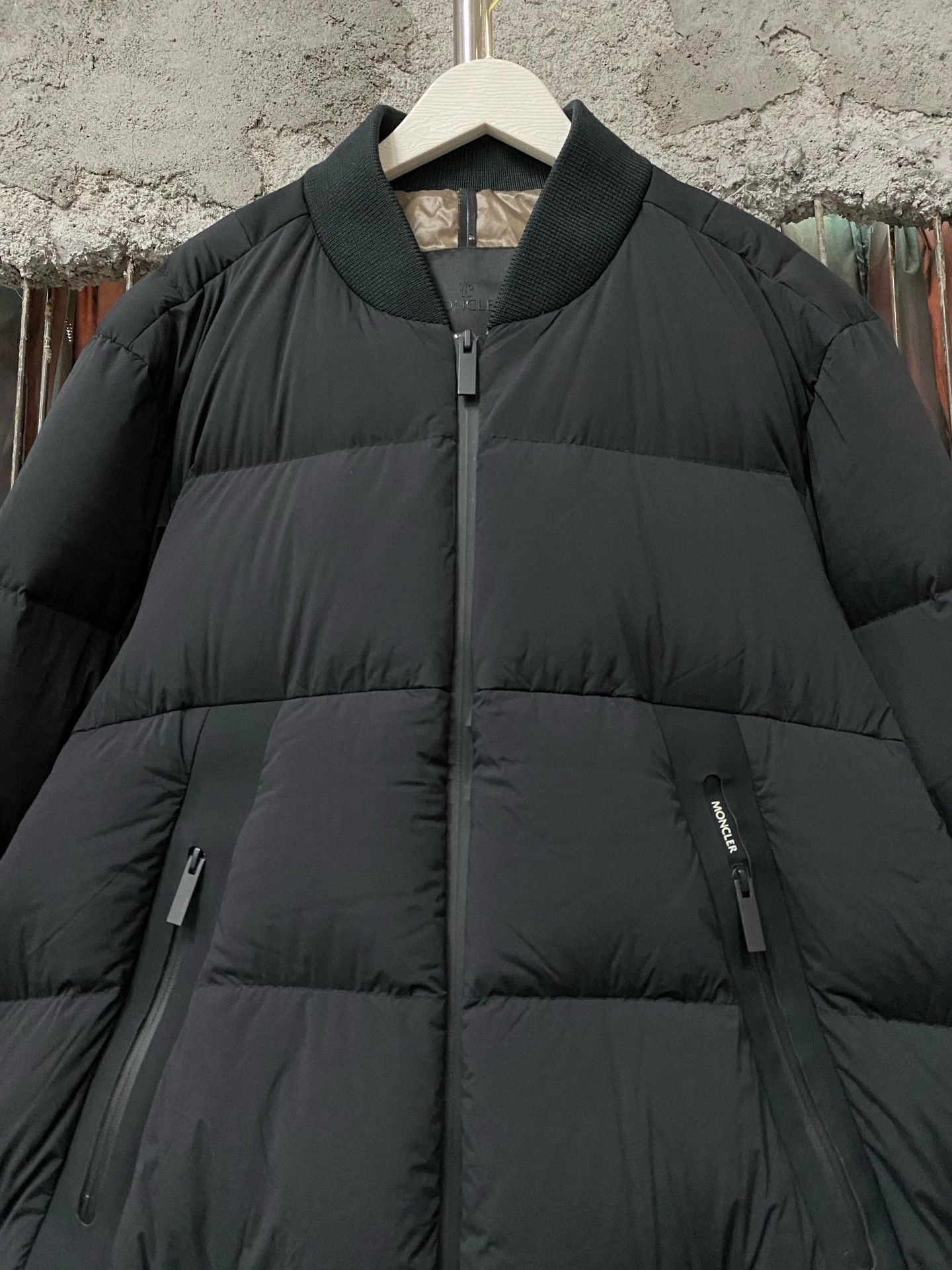 Moncler Moncler Black Label Down Jacket Size 3 Size US L / EU 52-54 / 3 - 3 Thumbnail