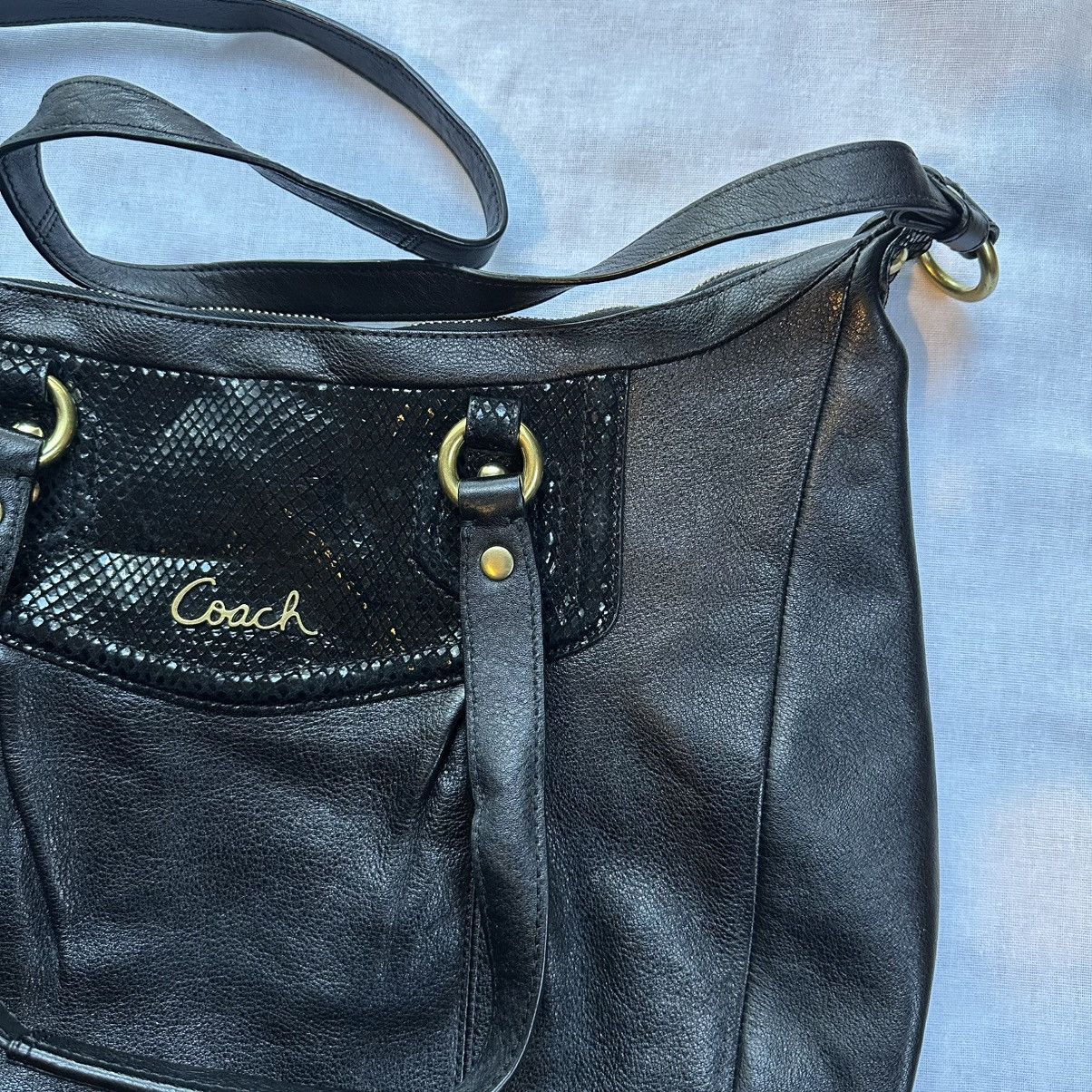 Coach Coach Ashley Black Leather Shoulder Cross Body Bag Purse Y2K Size ONE SIZE - 6 Thumbnail