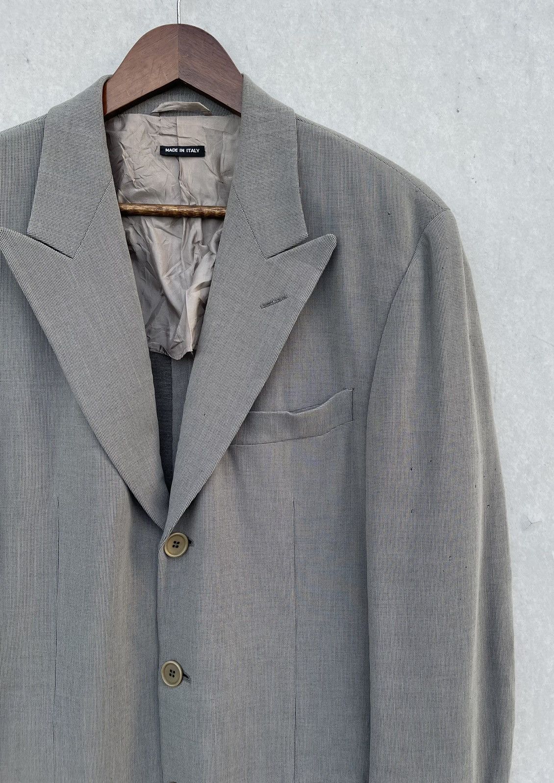 Giorgio Armani A/W 1998 GIORGIO ARMANI 3-BUTTON PEAK LAPEL WOOL SUIT/JACKET Size US M / EU 48-50 / 2 - 5 Thumbnail