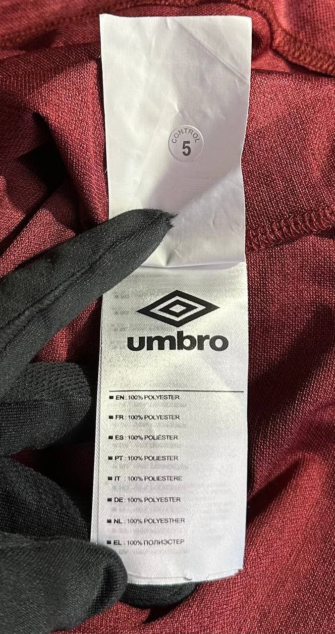 Umbro Goztepe 2021 - 2022 Football Shirt jersey Umbro soccer Size US S / EU 44-46 / 1 - 9 Thumbnail