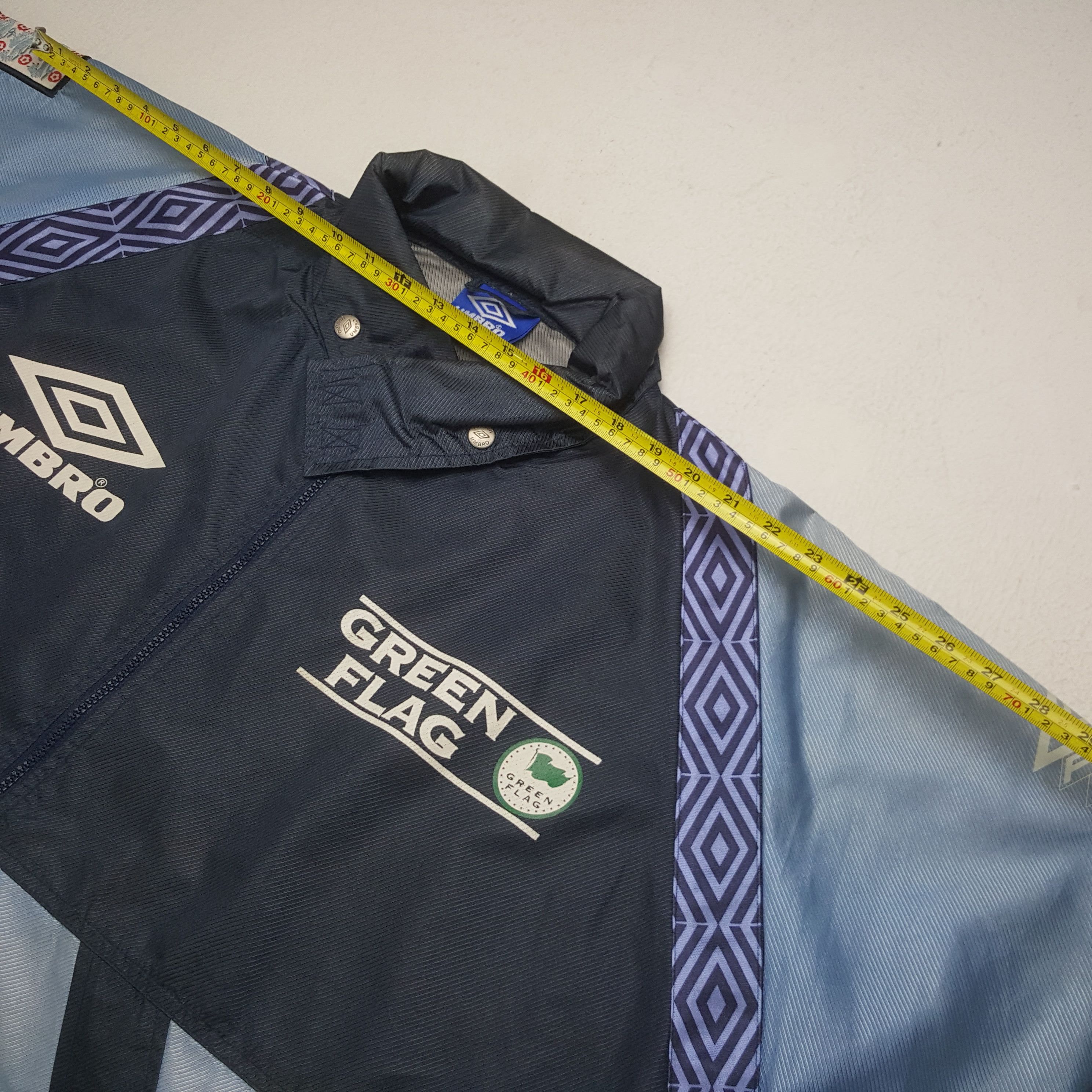 Umbro Vintage Umbro Green Flag England FC Windbreaker Sport Jacket Size US L / EU 52-54 / 3 - 6 Thumbnail