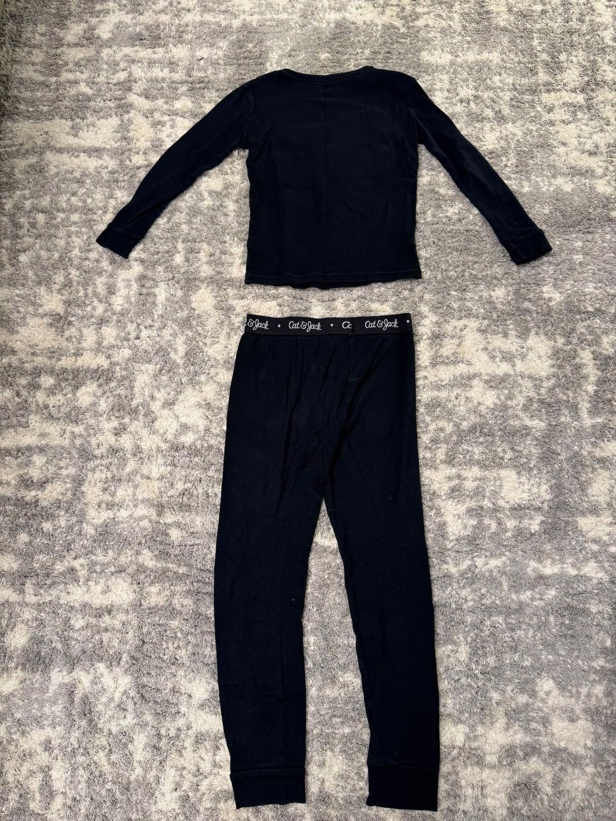Other Cat & Jack Boys Pajama Size 8 Black 2pc Sleepwear LongSleeve Size ONE SIZE - 1 Thumbnail