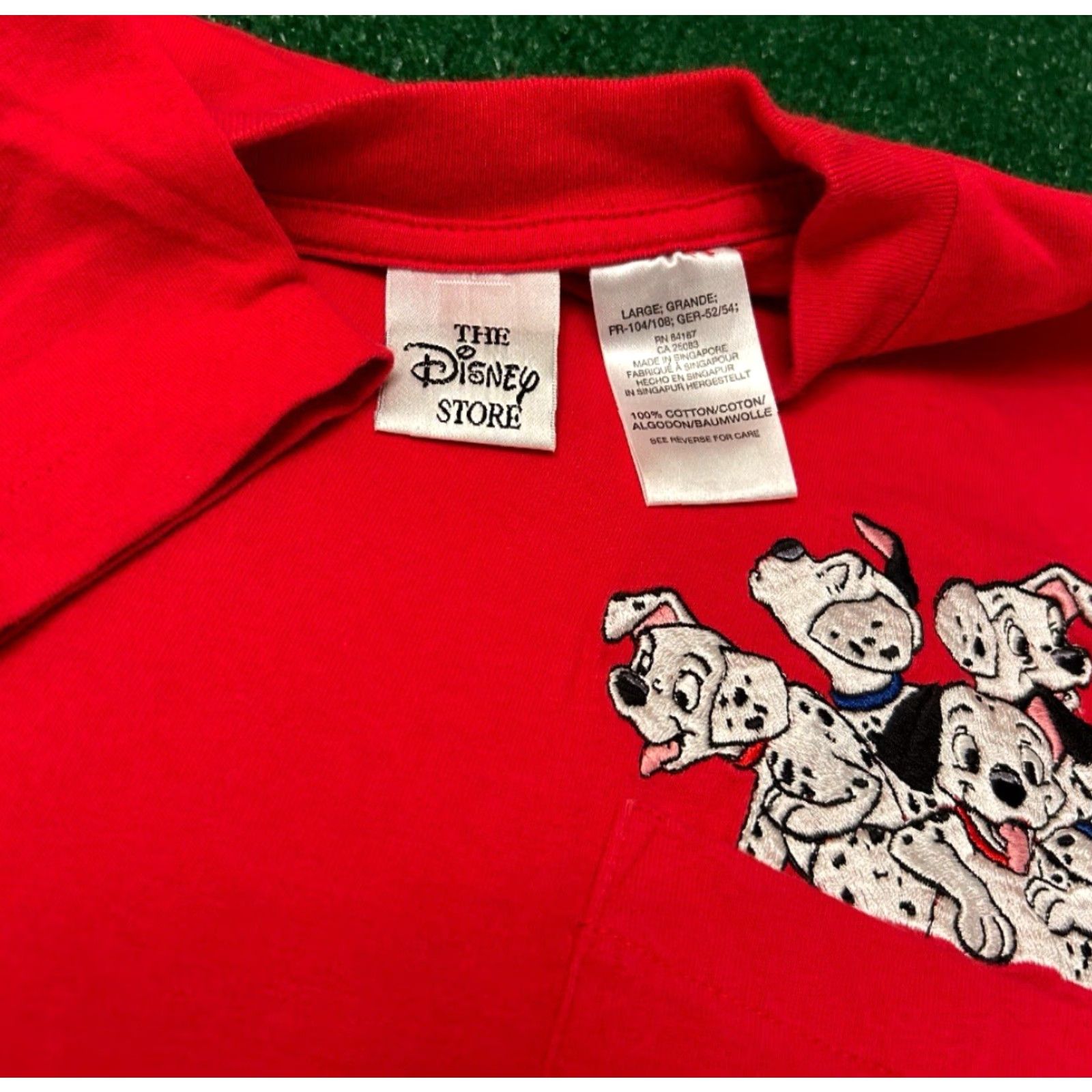 Disney VINTAGE Disney 101 Dalmatians Cartoon Embroidered Pocket Tee Shirt Mens L Size US L / EU 52-54 / 3 - 3 Thumbnail