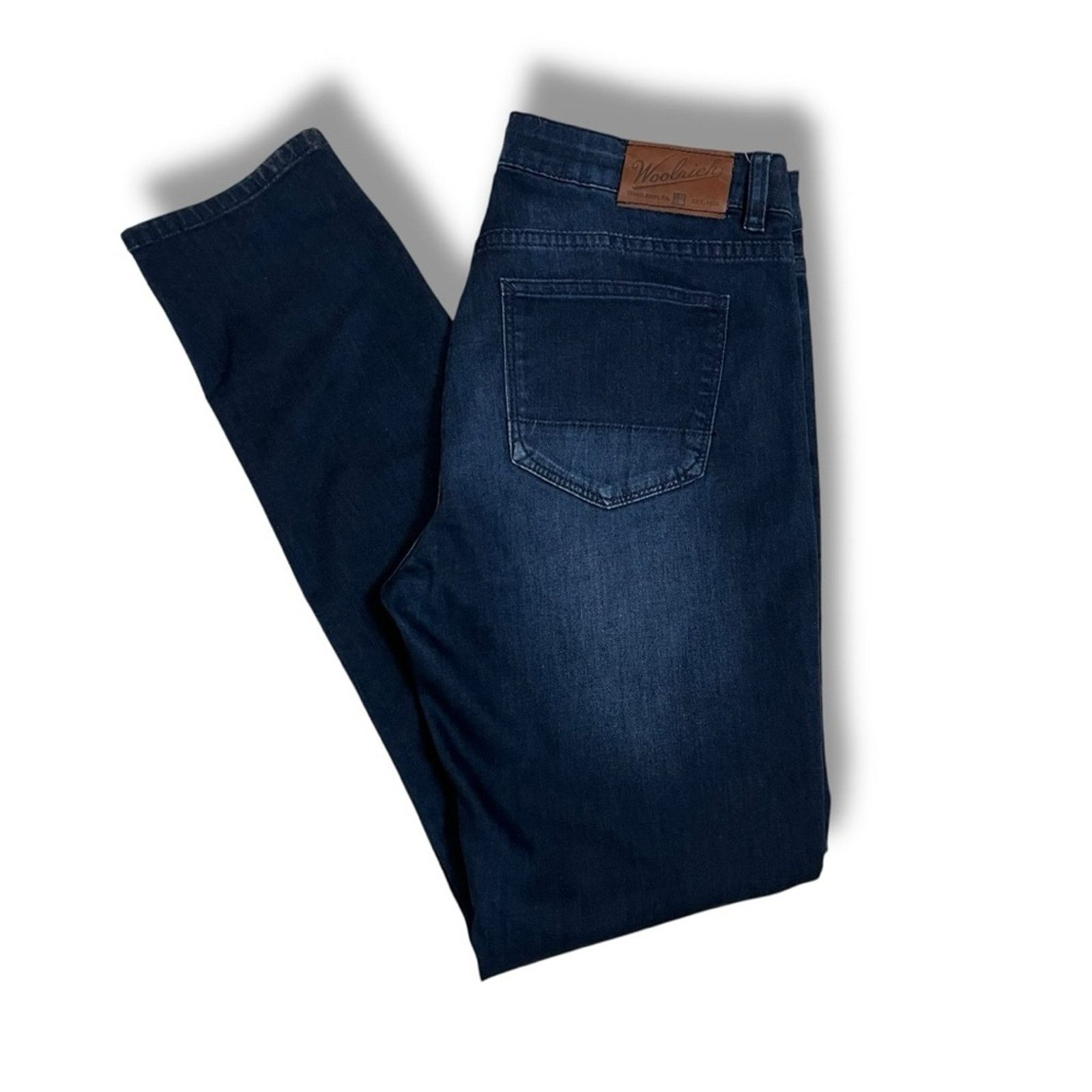 Other Woolrich slim fit straight leg dark wash jeans Size 30" / US 8 / IT 44 - 4 Thumbnail