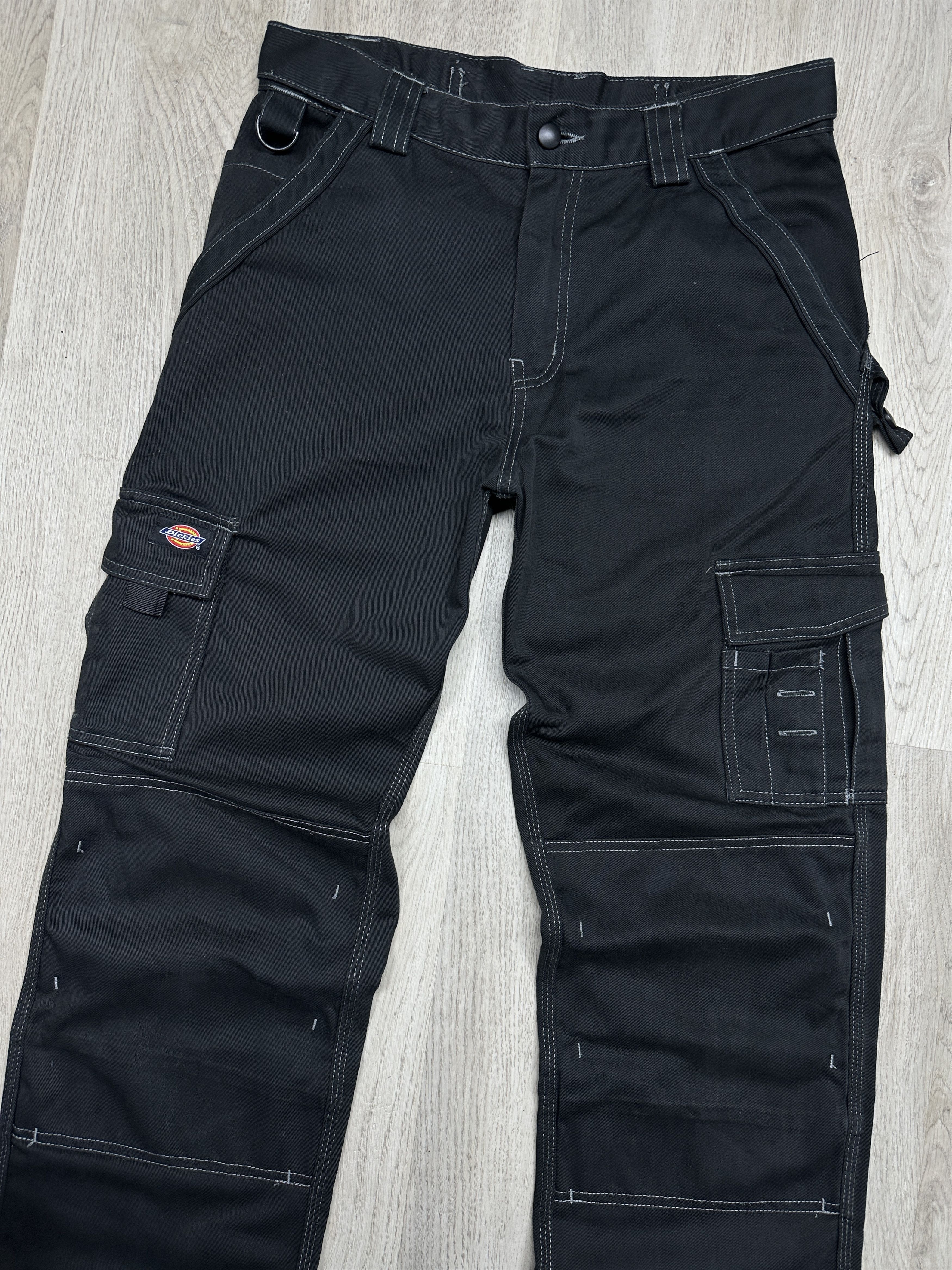 Dickies Dickies Mens Workwear Cargo Pants Double Knee Size US 32 / EU 48 - 2 Thumbnail