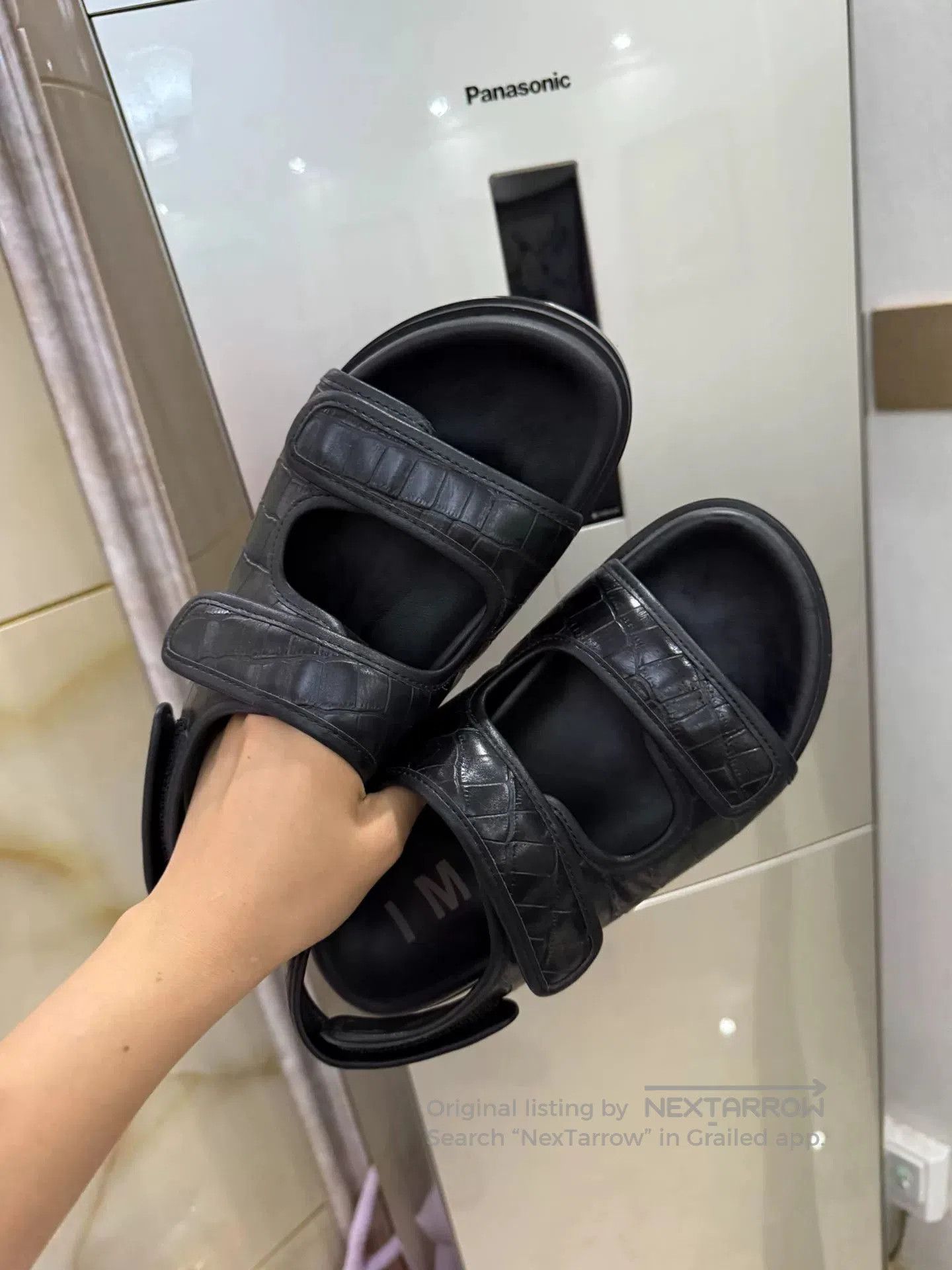 Japanese Brand Comfortable Black Platform Sandals for Women. Size US 6 / IT 36 - 1 Thumbnail