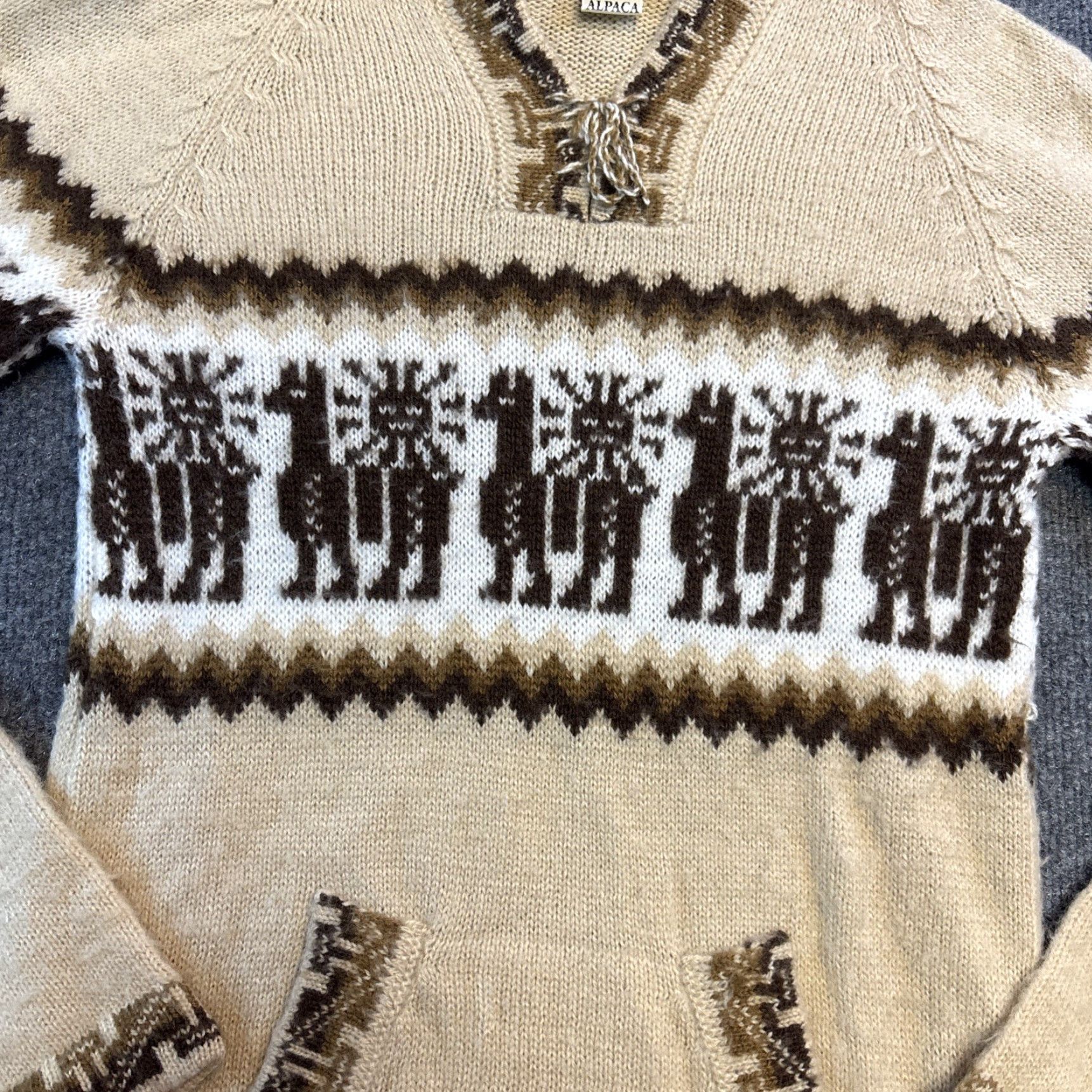Vintage Artesania 100% Alpaca Hooded Pullover Sweater Long Sleeve Peru Small Womens Beige Vintage? Size S / US 4 / IT 40 - 3 Thumbnail