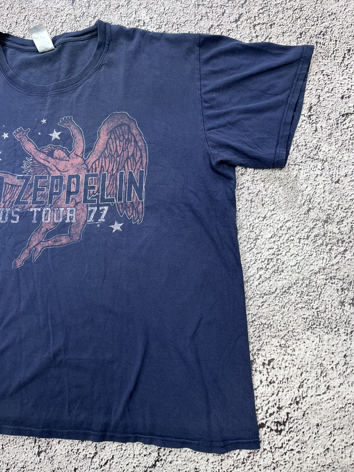Led Zeppelin Vintage Y2K Led Zeppelin 77 Tour concert tee size XL Size US XL / EU 56 / 4 - 4 Thumbnail