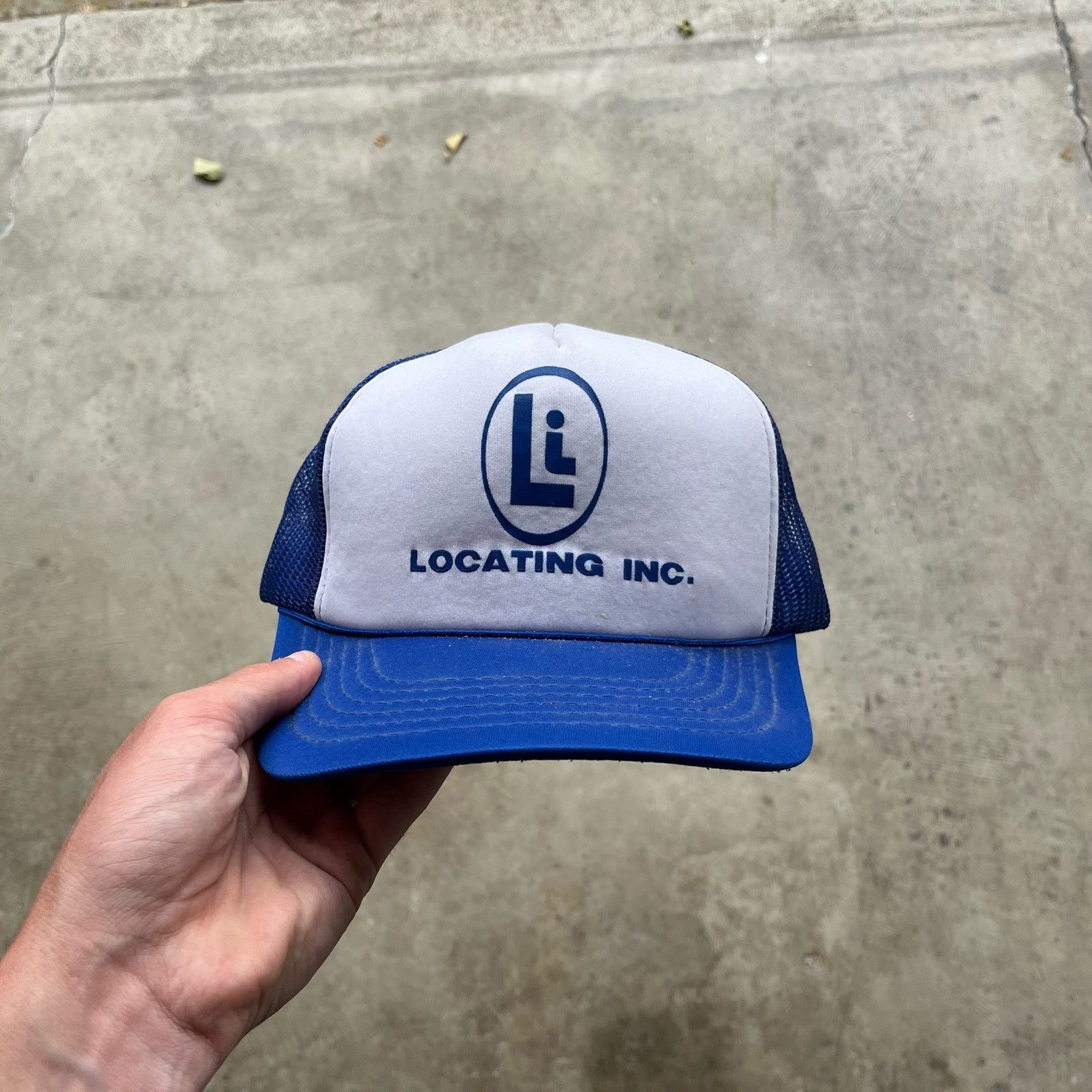 Vintage VINTAGE TRUCKER HAT BLUE MADE IN USA 80S Size ONE SIZE - 1 Thumbnail