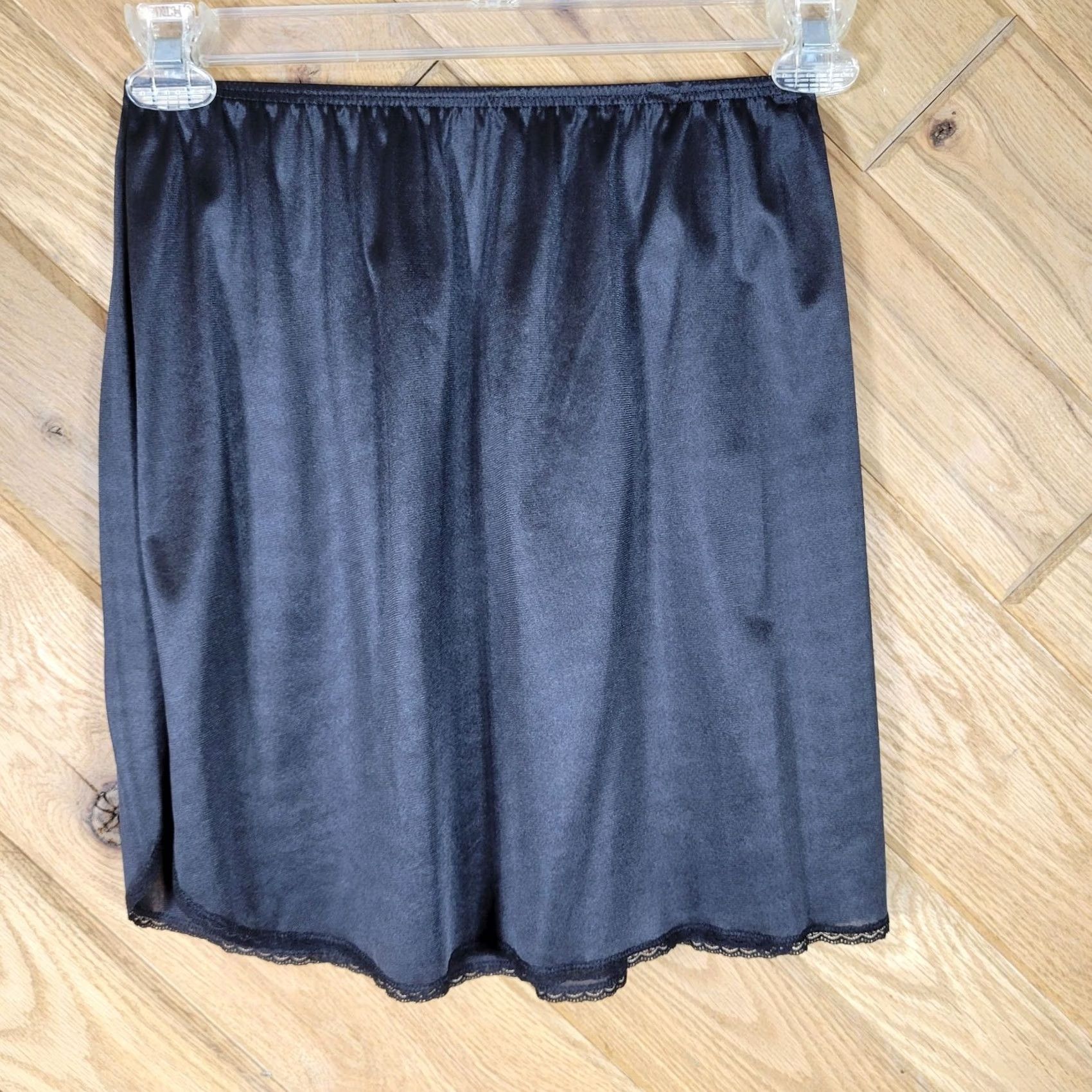Vintage VINTAGE Vassarette Slip Black Lingerie Undergarment Size M Size 32" / US 10 / IT 46 - 2 Thumbnail