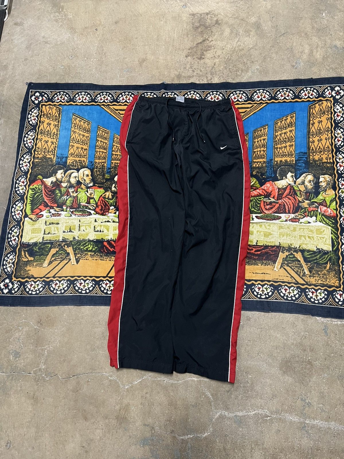 Nike Vintage Black Red Nike Track Pants size XL baggy fit Striped Size US 36 / EU 52 - 1 Thumbnail
