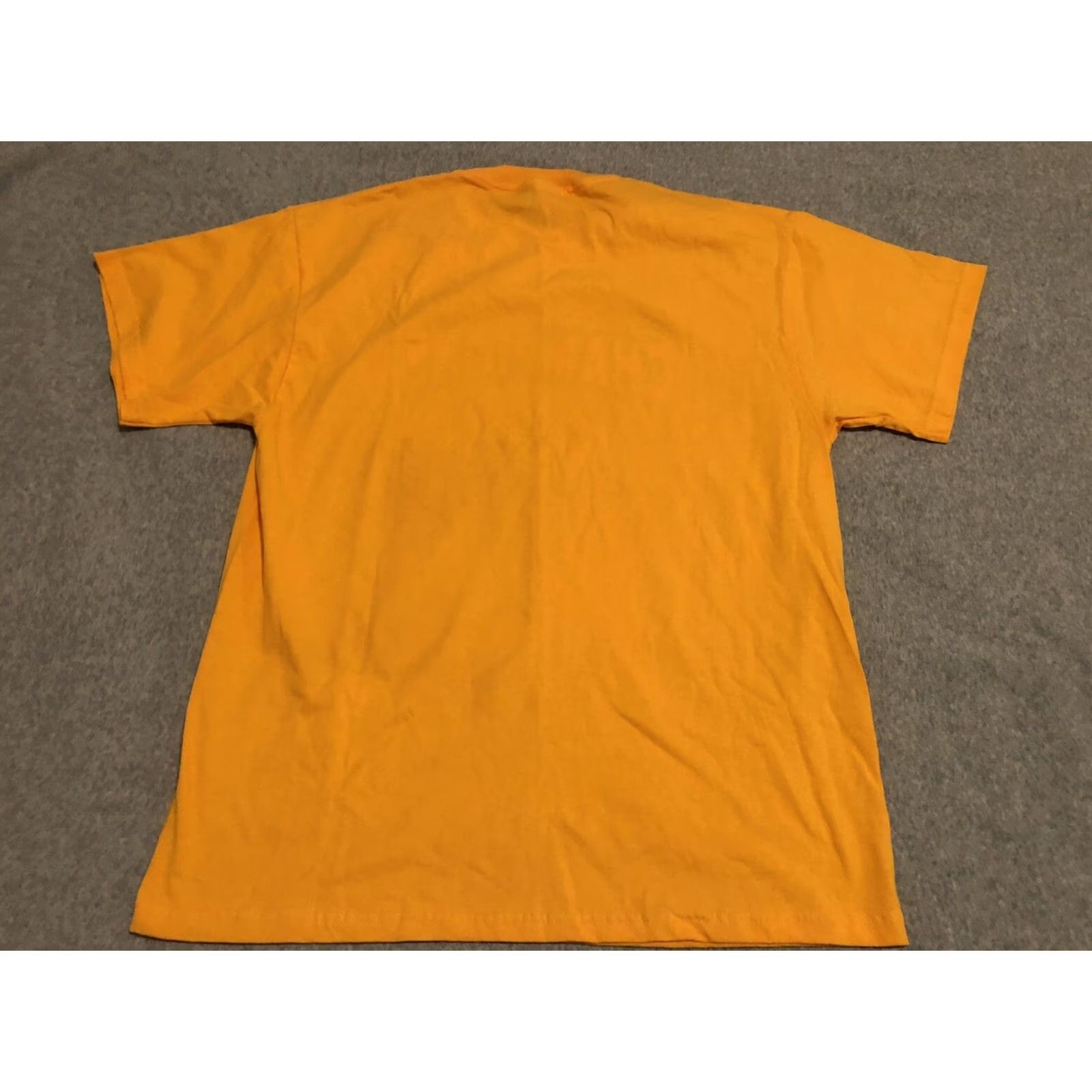 Champion VINTAGE Kobe Shaq Los Angeles Lakers Shirt NBA Finals Champion Champion Large Yellow Cotton Short Sleeve Mens T-Shirt 2000s Size US L / EU 52-54 / 3 - 4 Thumbnail