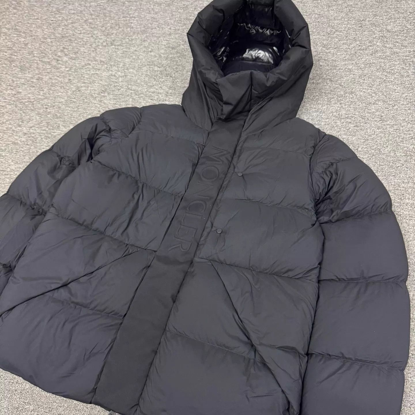 Moncler Moncler Black Warrior Hooded Down Jacket Madeira Logo 1 Size US S / EU 44-46 / 1 - 3 Thumbnail
