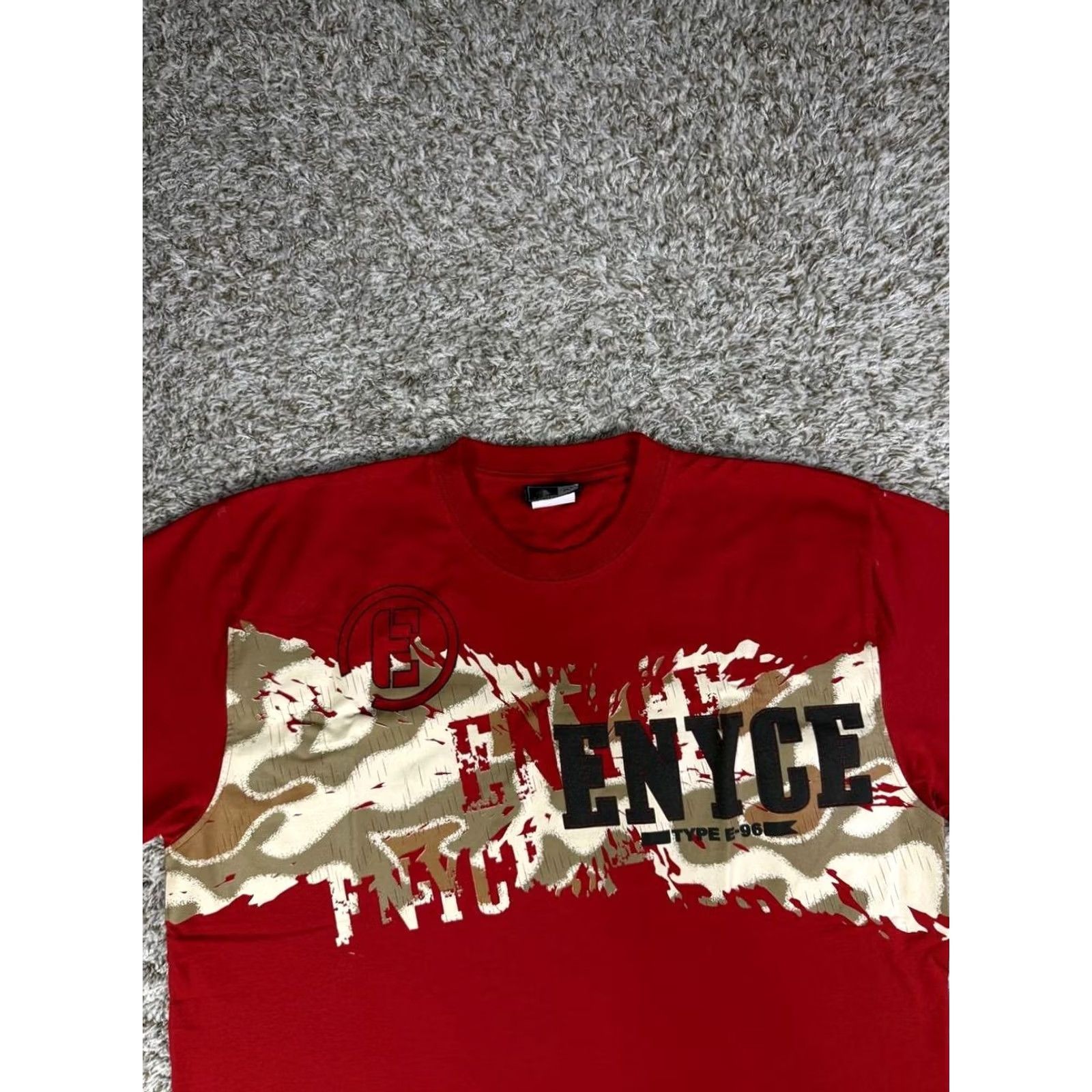 Enyce VINTAGE ENYCE T-Shirt XXL Red 2000s Made In Canada Graphic Big Logo Hip Hop Tee RARE Mens 90s 00s Size US XXL / EU 58 / 5 - 2 Thumbnail