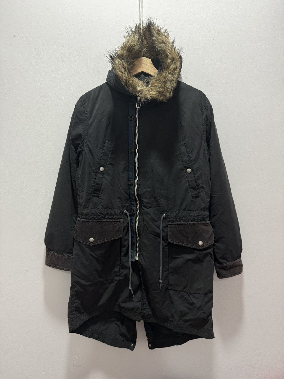 UNIQLO UNDERCOVER BY JUN TAKAHASHI PARACHUTE JACKET Outerwear