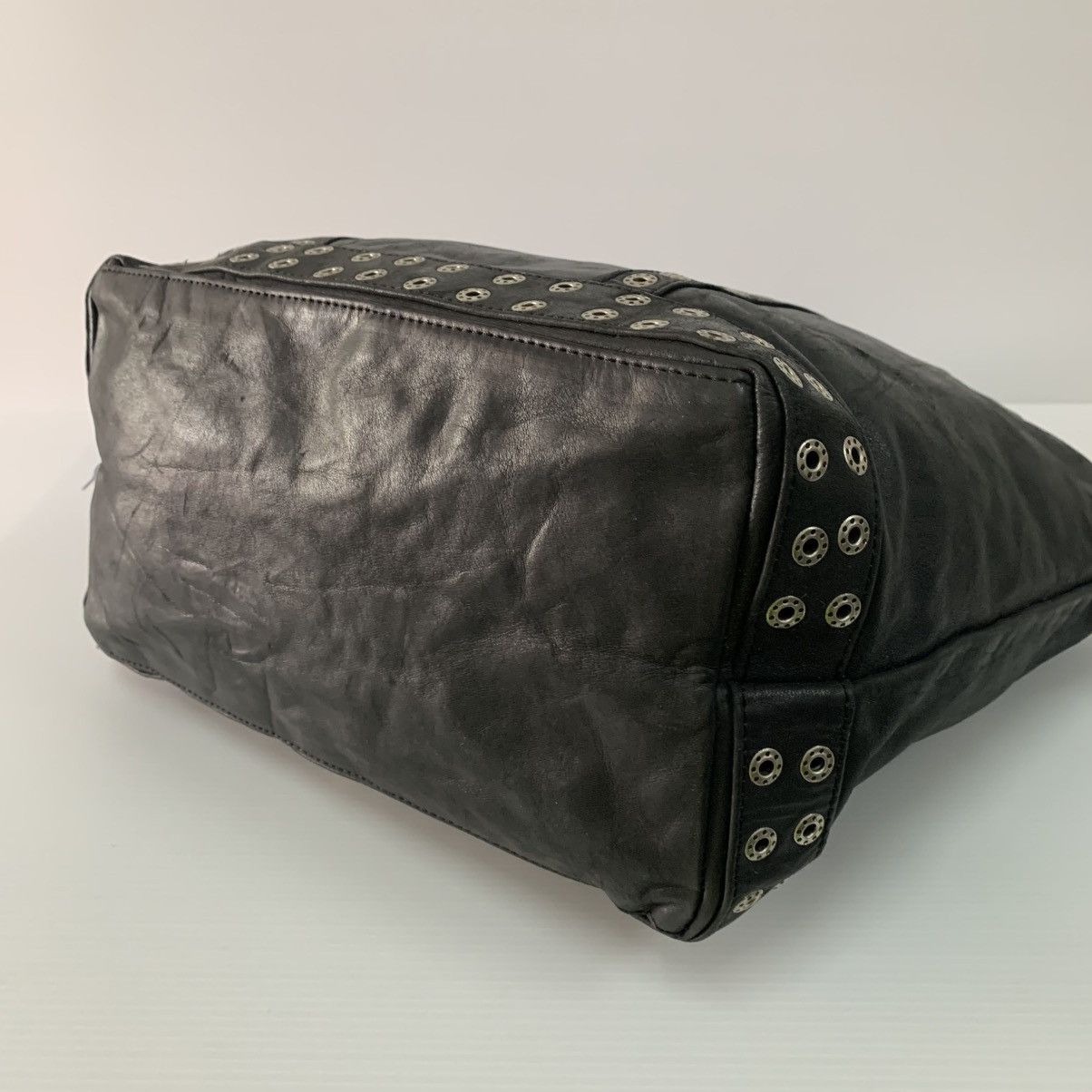 Vanessa Bruno 🔥‼️HOT ITEM‼️🔥Authentic Vanessa Bruno Leather Shoulder Bag Size ONE SIZE - 6 Thumbnail