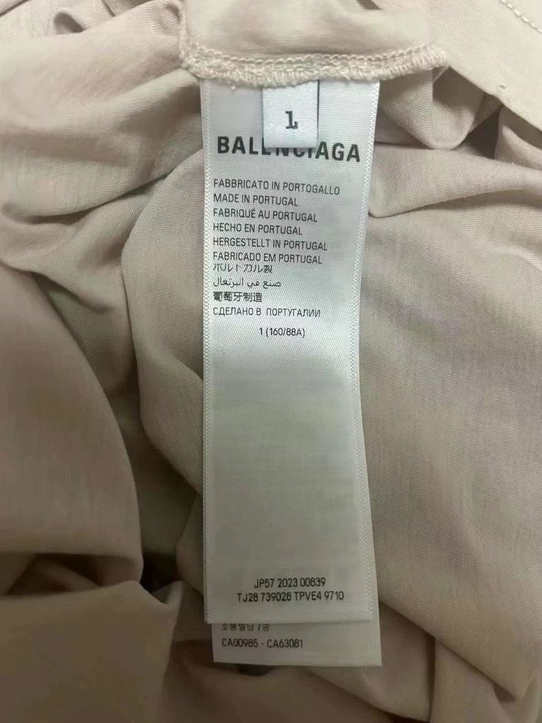 Balenciaga Balenciaga Be Nice Vintage Distressed Beige Hole Effect Size US S / EU 44-46 / 1 - 5 Thumbnail