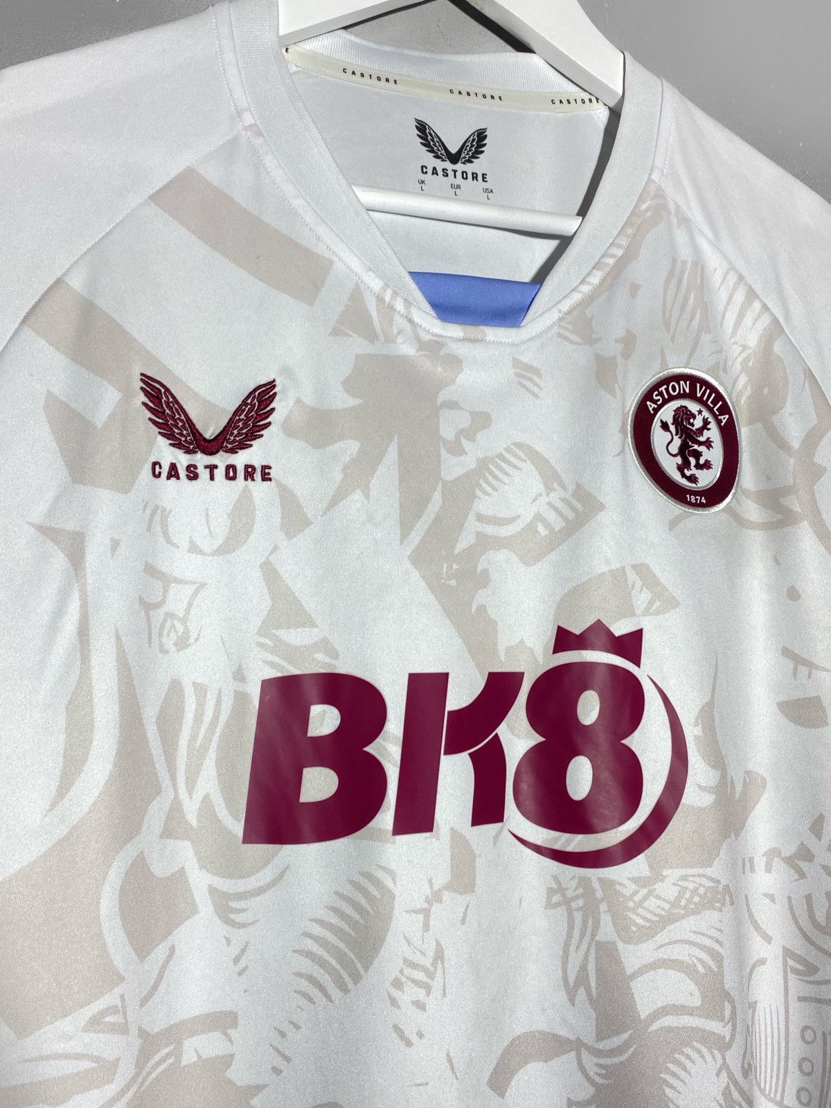 Other Aston Villa Castore Jersey t-shirts size S Size US XL / EU 56 / 4 - 3 Thumbnail