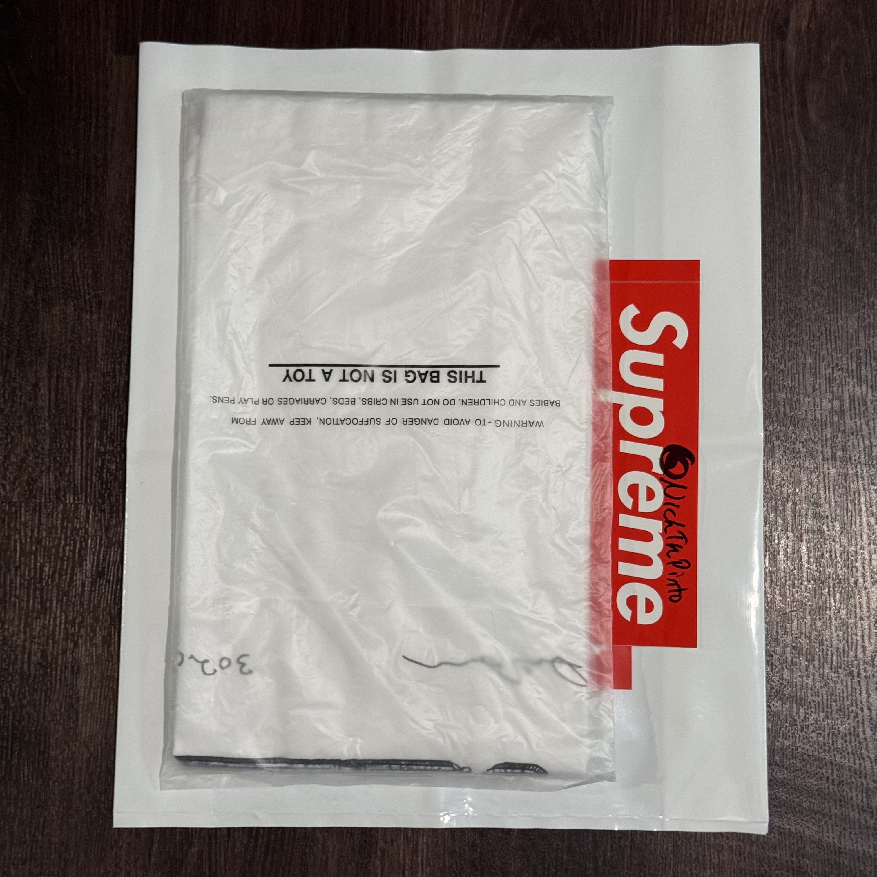 Daniel Arsham × Pokemon × Uniqlo Crystal Pokédex Tee Size US M / EU 48-50 / 2 - 3 Thumbnail