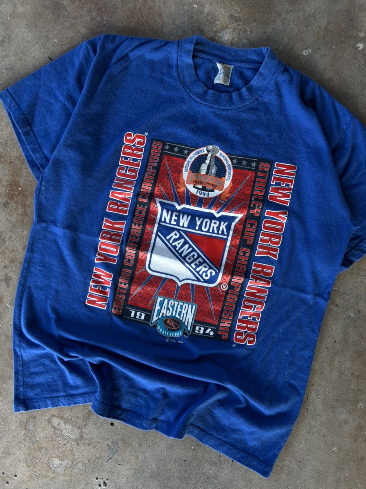 Starter Vintage 90’s NHL New York Rangers T Shirt Size US L / EU 52-54 / 3 - 2 Thumbnail