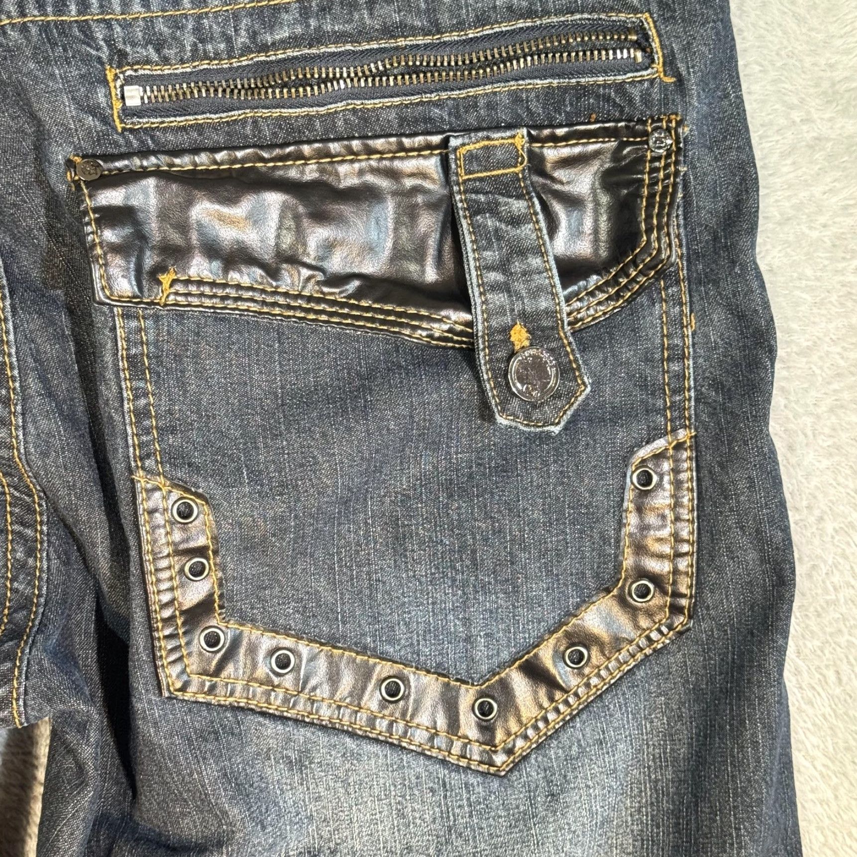 Southpole VINTAGE? No. Size US 38 / EU 54 - 4 Thumbnail