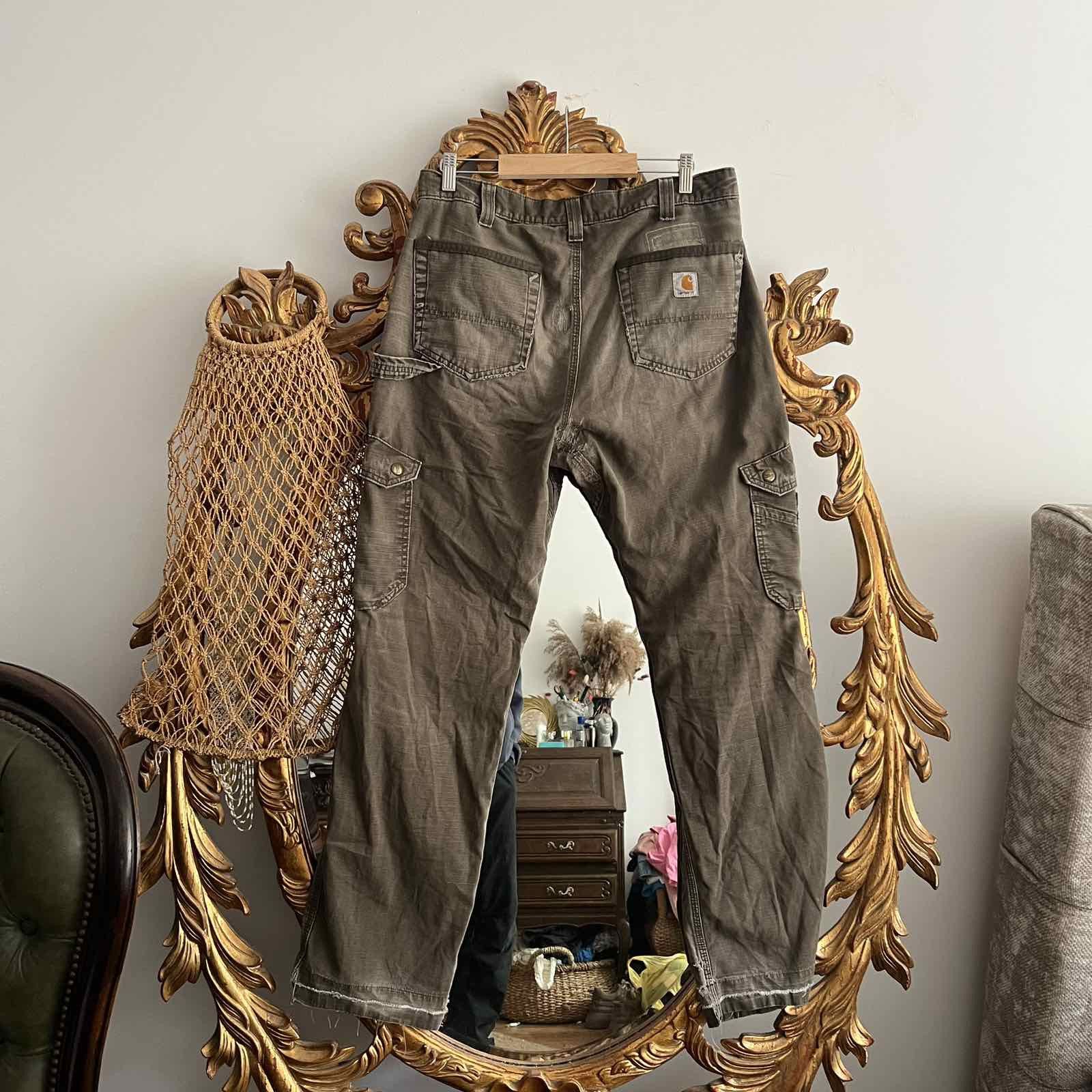 Carhartt Carhartt double knee cargo thrashed faded 90s y2k Sz 34X32 Size US 34 / EU 50 - 1 Thumbnail