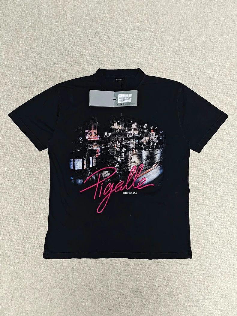 Balenciaga Balenciaga Paris Pigalle Street Night View Old Short Sleev Size US S / EU 44-46 / 1 - 1 Thumbnail