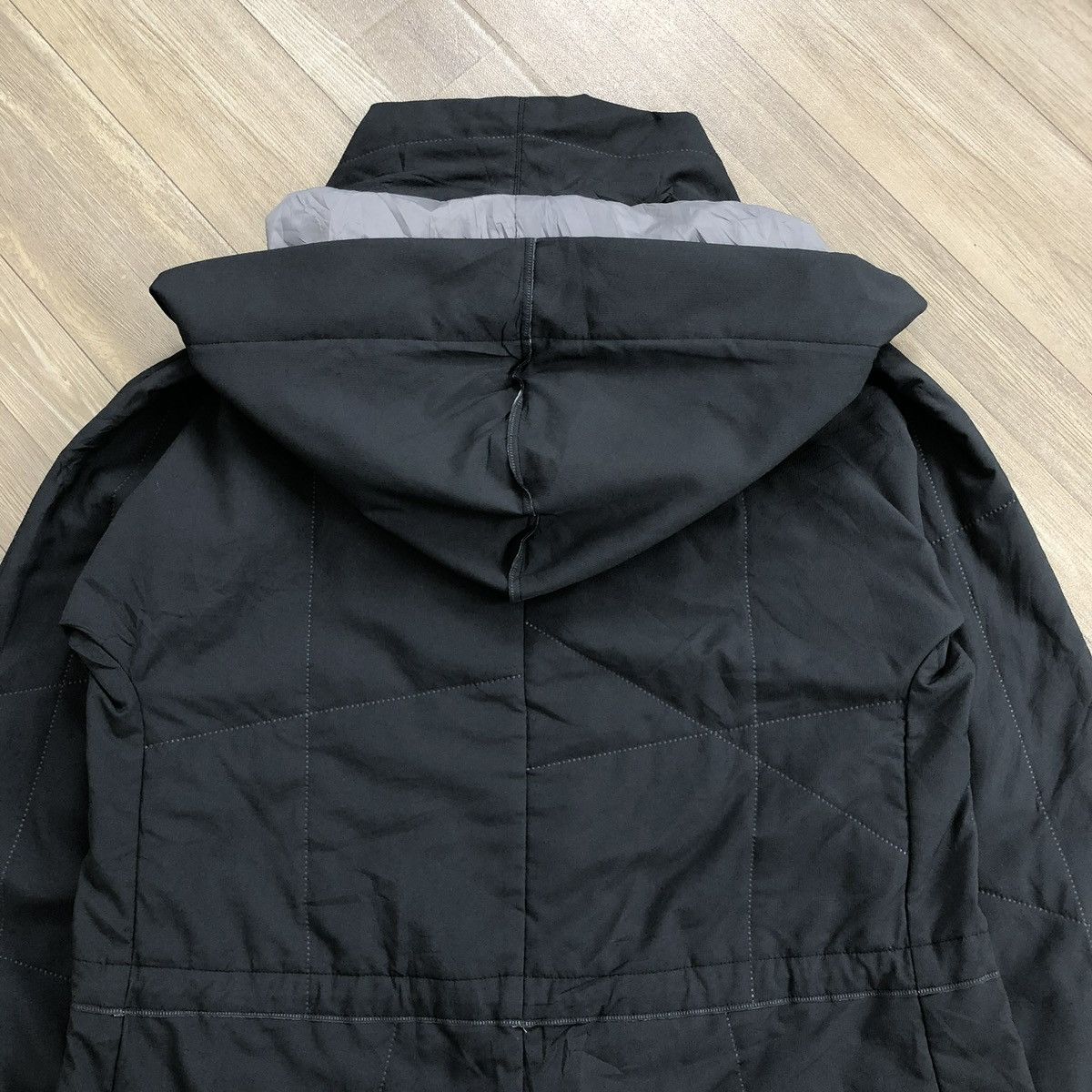 Issey Miyake Vintage Pleats Please Issey Miyake Quilted Polyester Jacket Size US L / EU 52-54 / 3 - 24 Thumbnail
