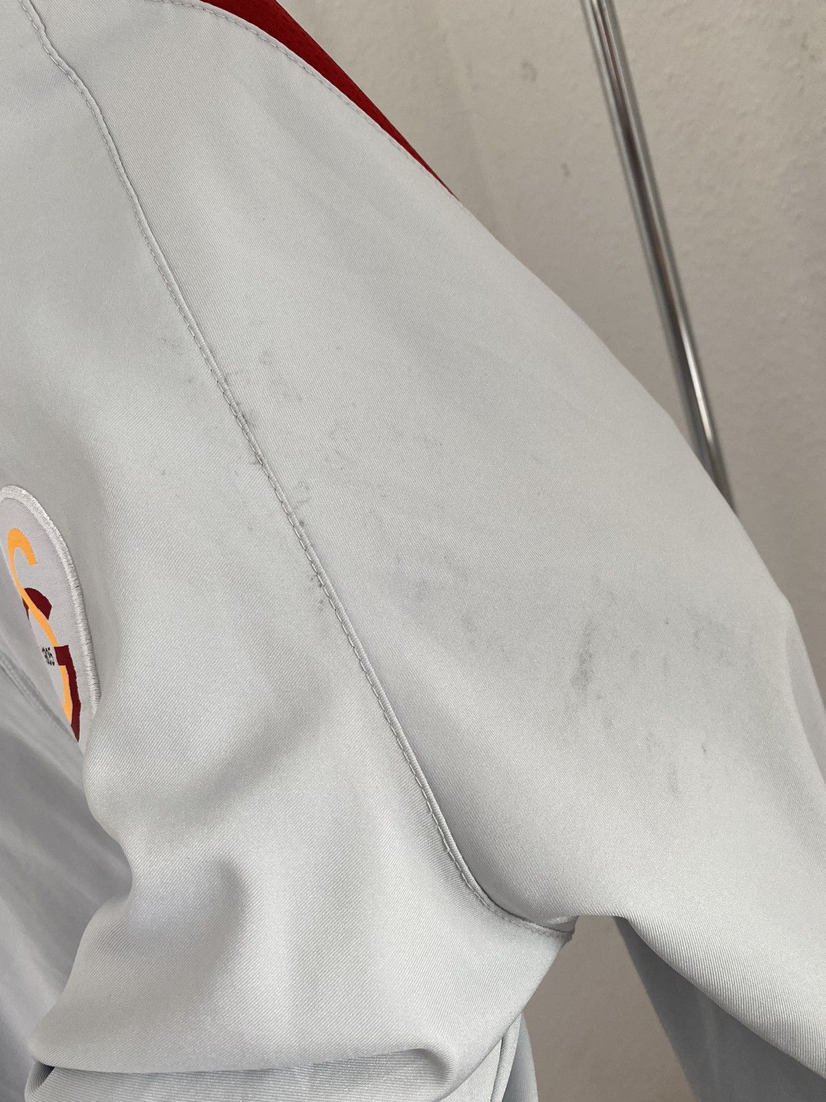Nike Galatasaray 2015 2016 Nike Football Soccer Jacket PSG Milan Size US M / EU 48-50 / 2 - 9 Thumbnail