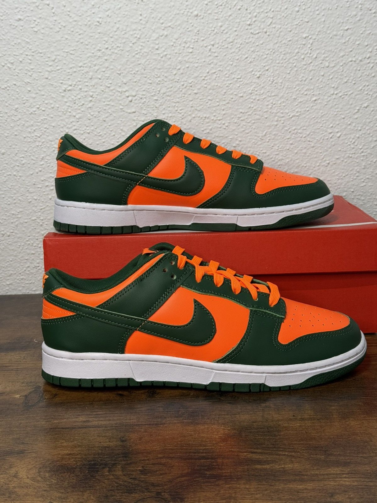 Nike Nike Dunk Low Miami Hurricanes size 9 Size US 9 / EU 42 - 8 Thumbnail