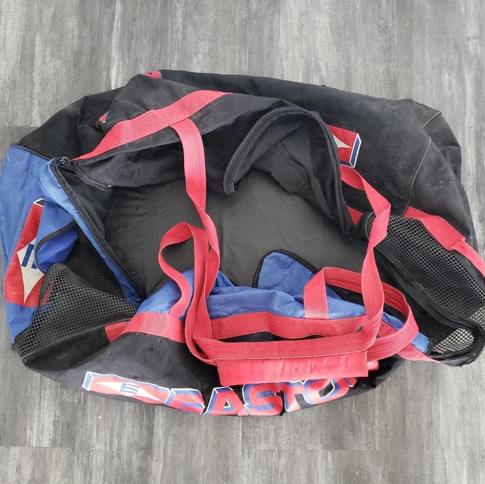 Eaton Black Red Easton Equipment XXL Duffle Size ONE SIZE - 5 Thumbnail