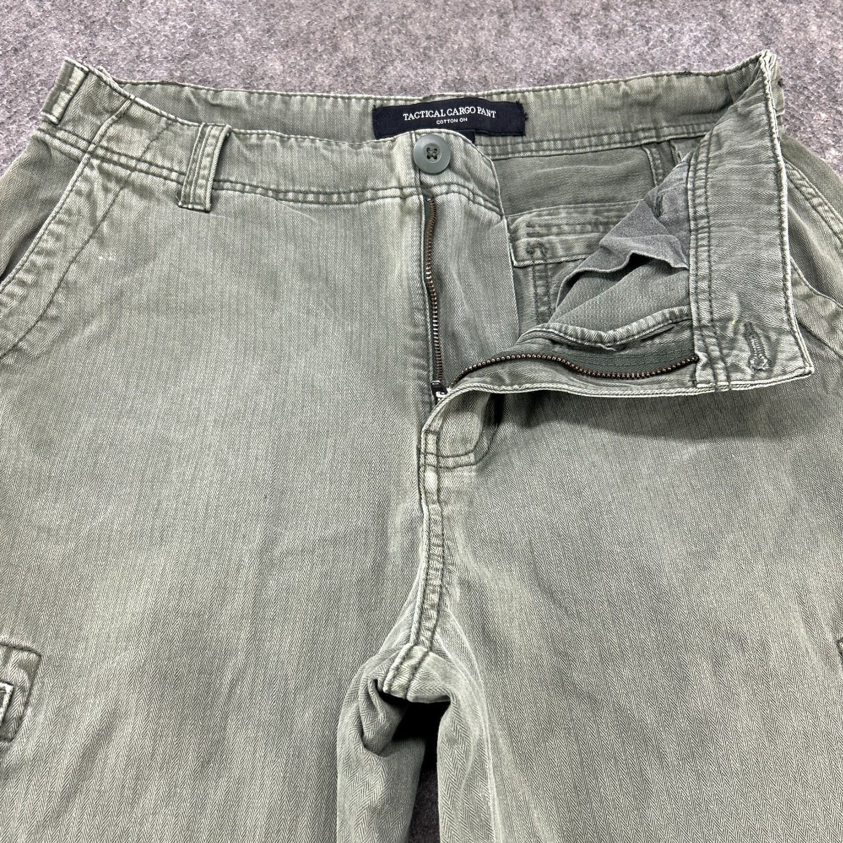 Vintage 5.11 Tactical Mens Cargo Pants 32x29 Green Utility Pockets Straight Leg Cotton Baggy Size US 32 / EU 48 - 2 Thumbnail