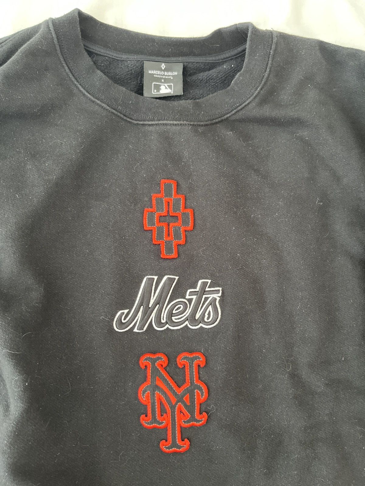 Marcelo Burlon Marcelo Burlon x New York Mets Crewneck Size US L / EU 52-54 / 3 - 2 Thumbnail