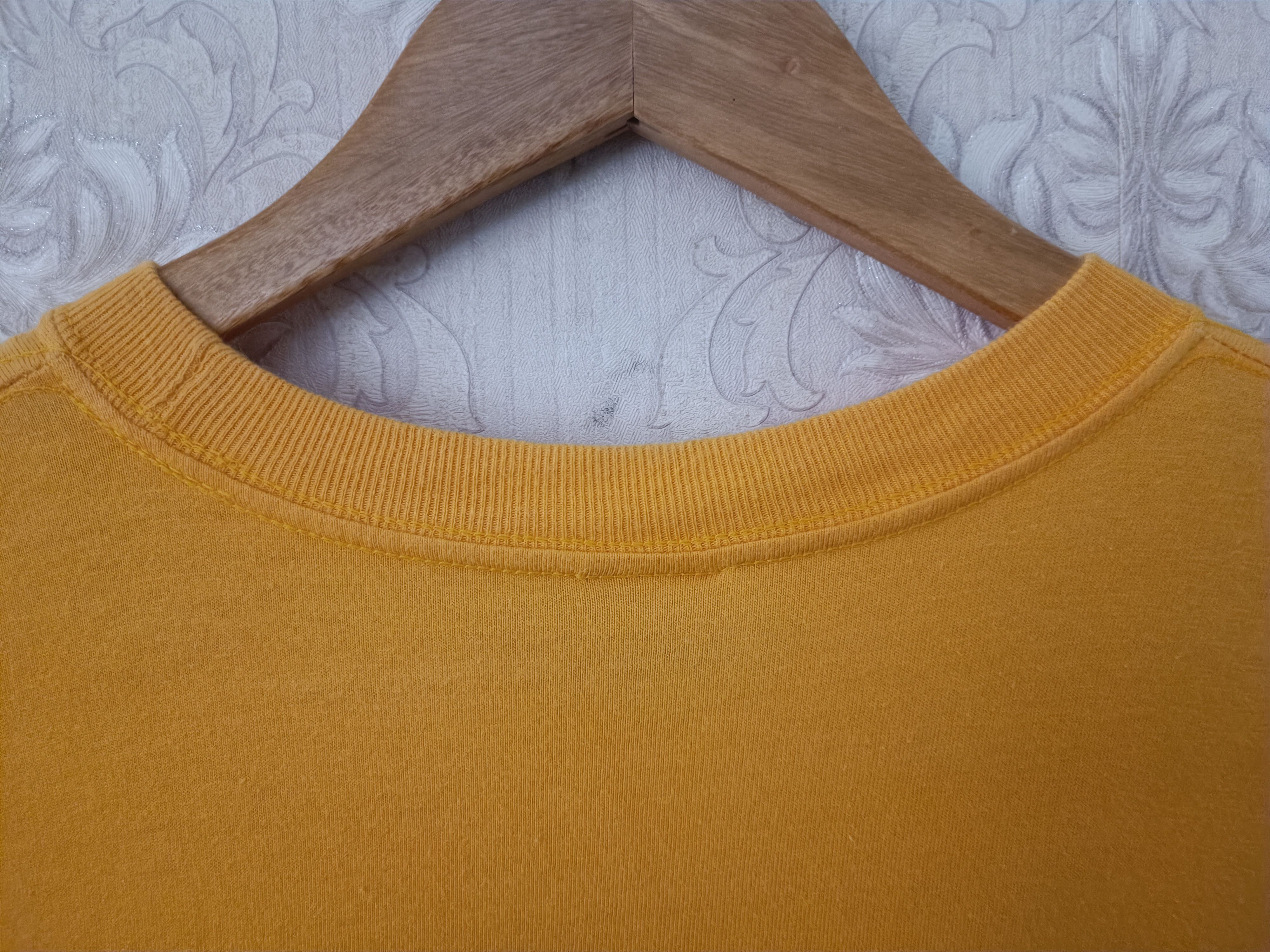 Guess × Vintage Guess U.S.A T Shirt Size US M / EU 48-50 / 2 - 4 Thumbnail